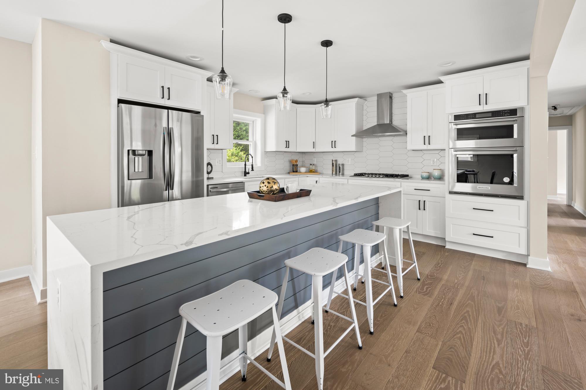 DOVER BALMORAL RIVERWOOD - Residential