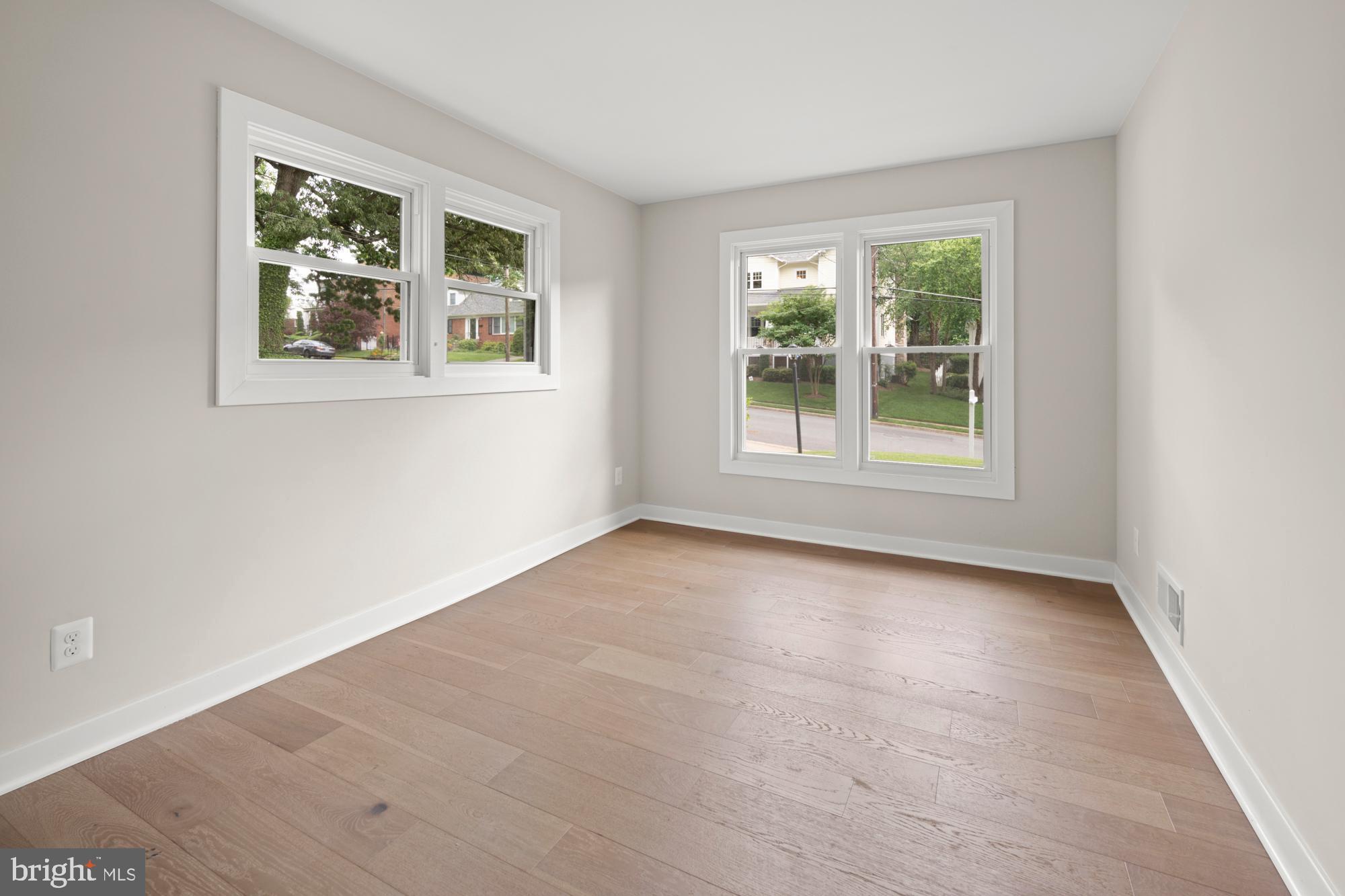 DOVER BALMORAL RIVERWOOD - Residential