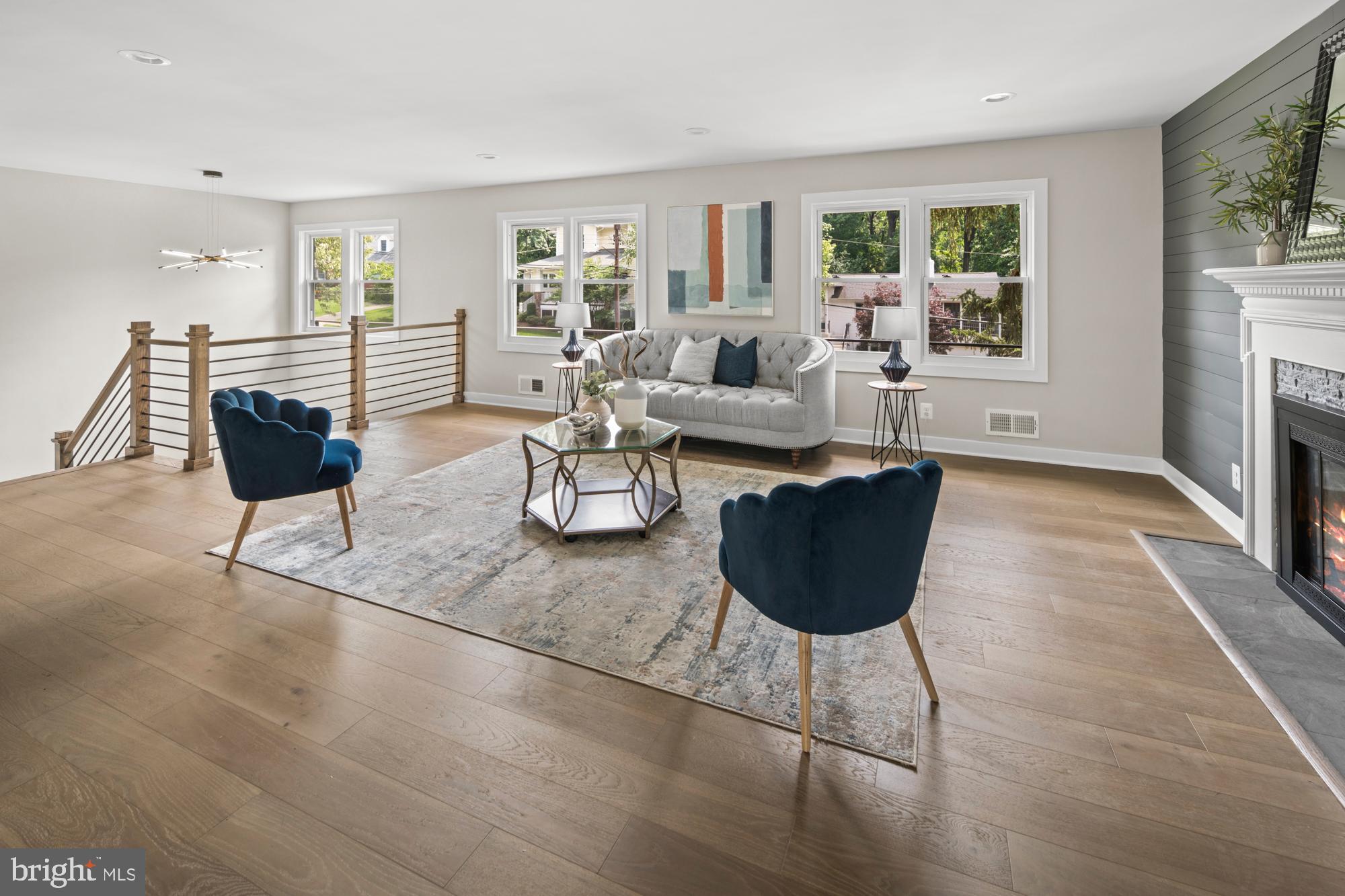 DOVER BALMORAL RIVERWOOD - Residential