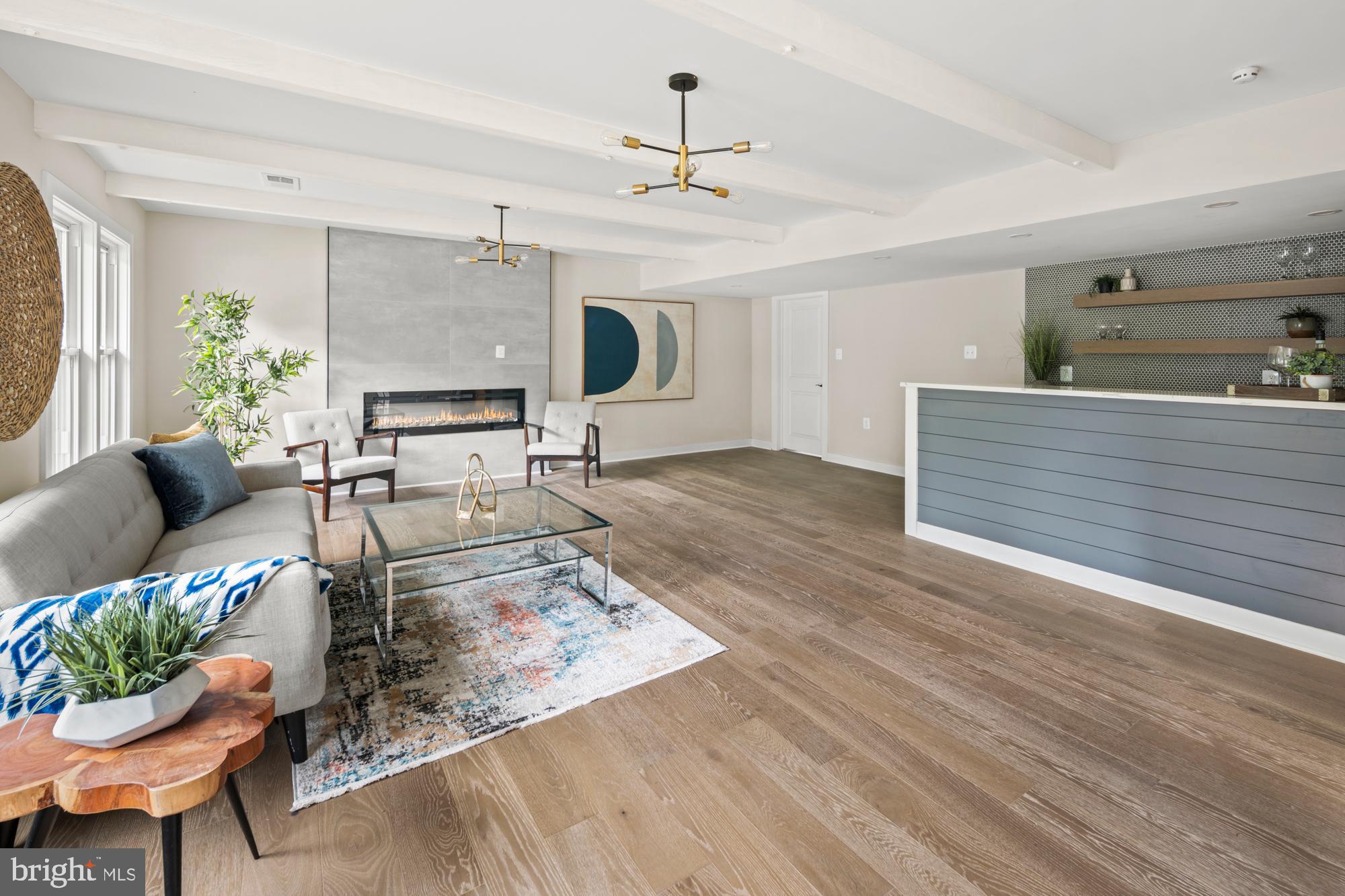 DOVER BALMORAL RIVERWOOD - Residential