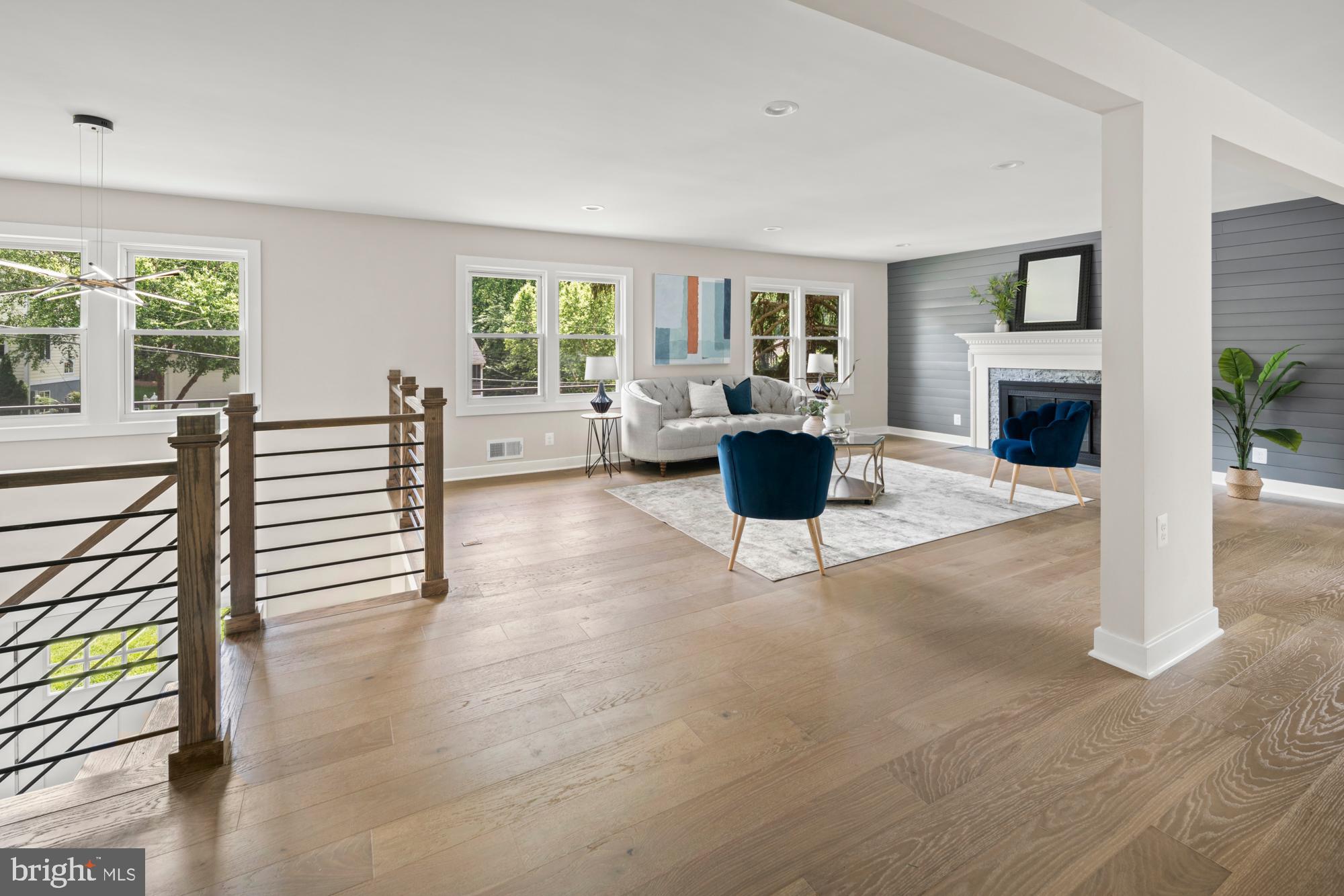 DOVER BALMORAL RIVERWOOD - Residential