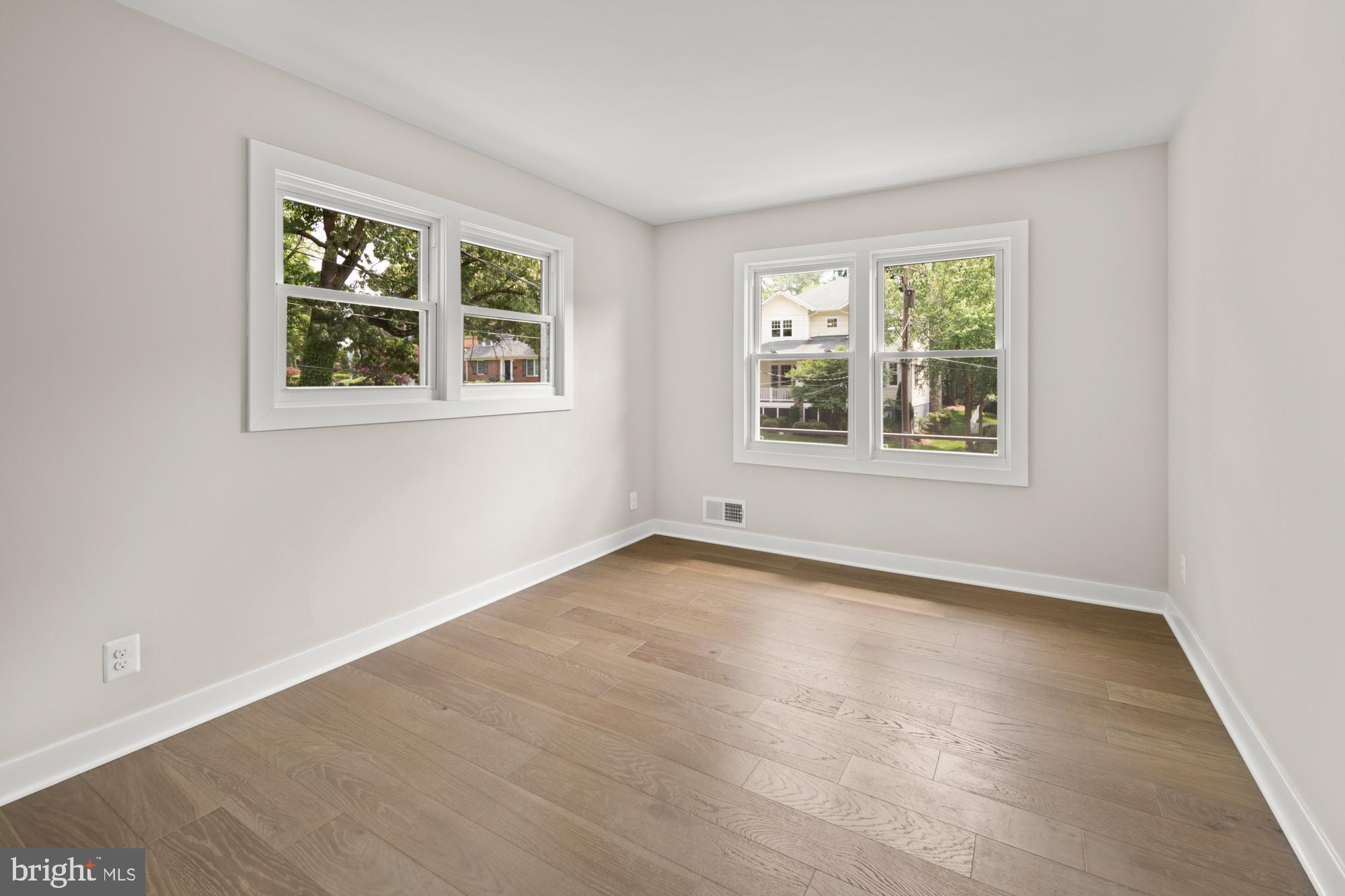 DOVER BALMORAL RIVERWOOD - Residential