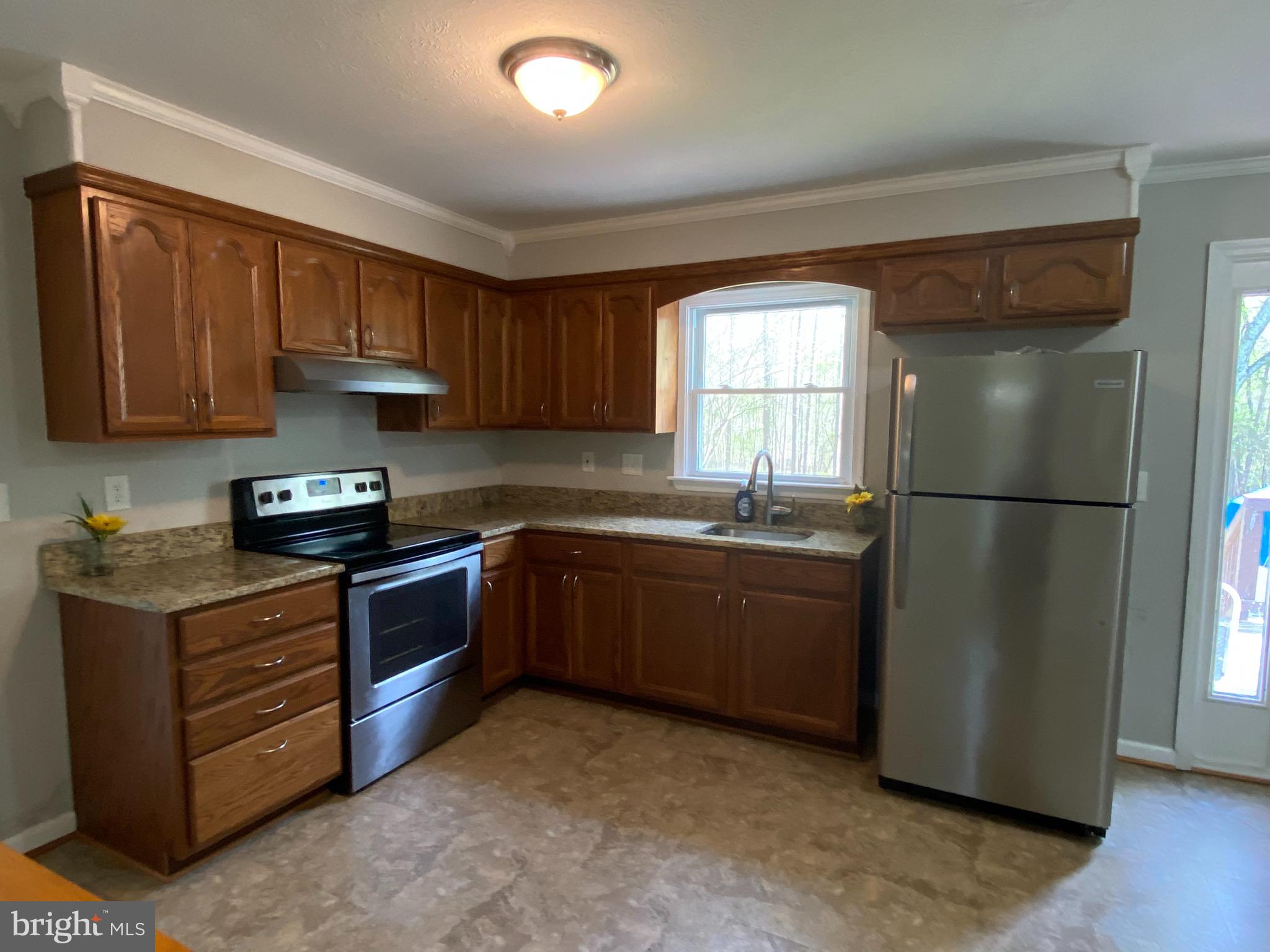 AMISSVILLE - Residential