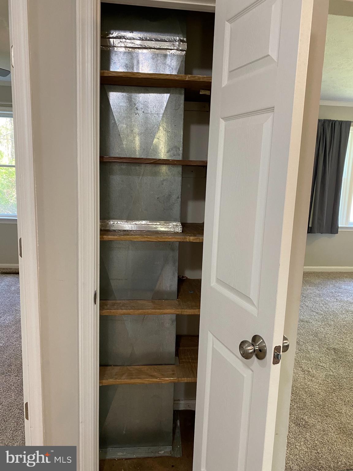 AMISSVILLE - Residential