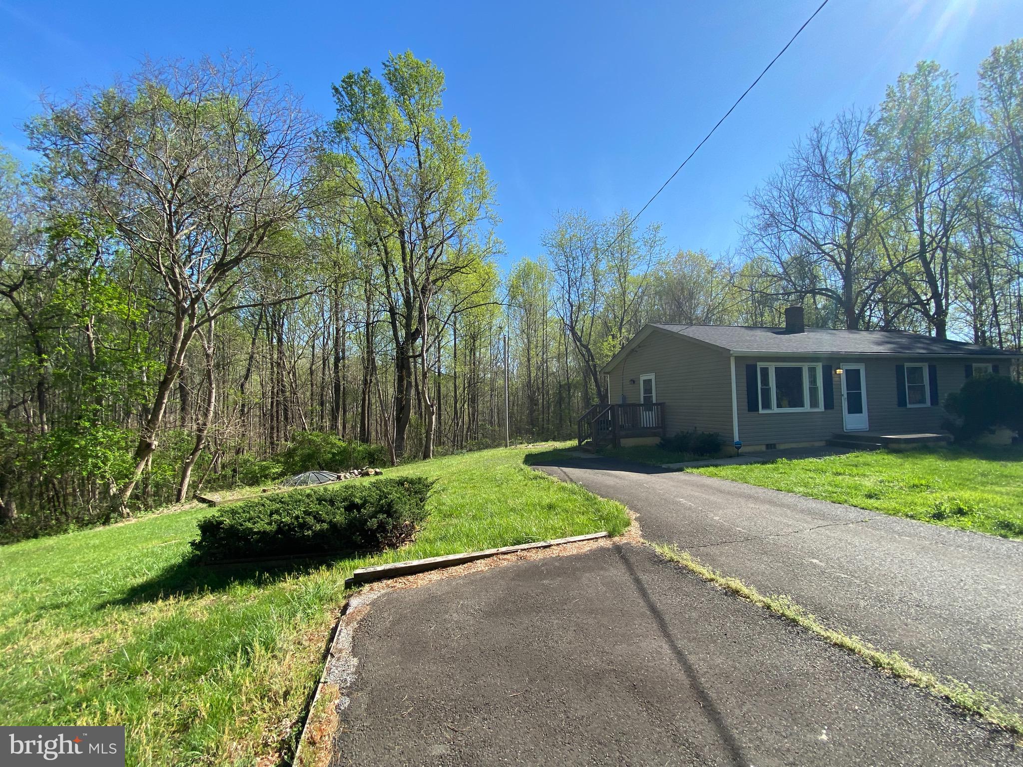 AMISSVILLE - Residential