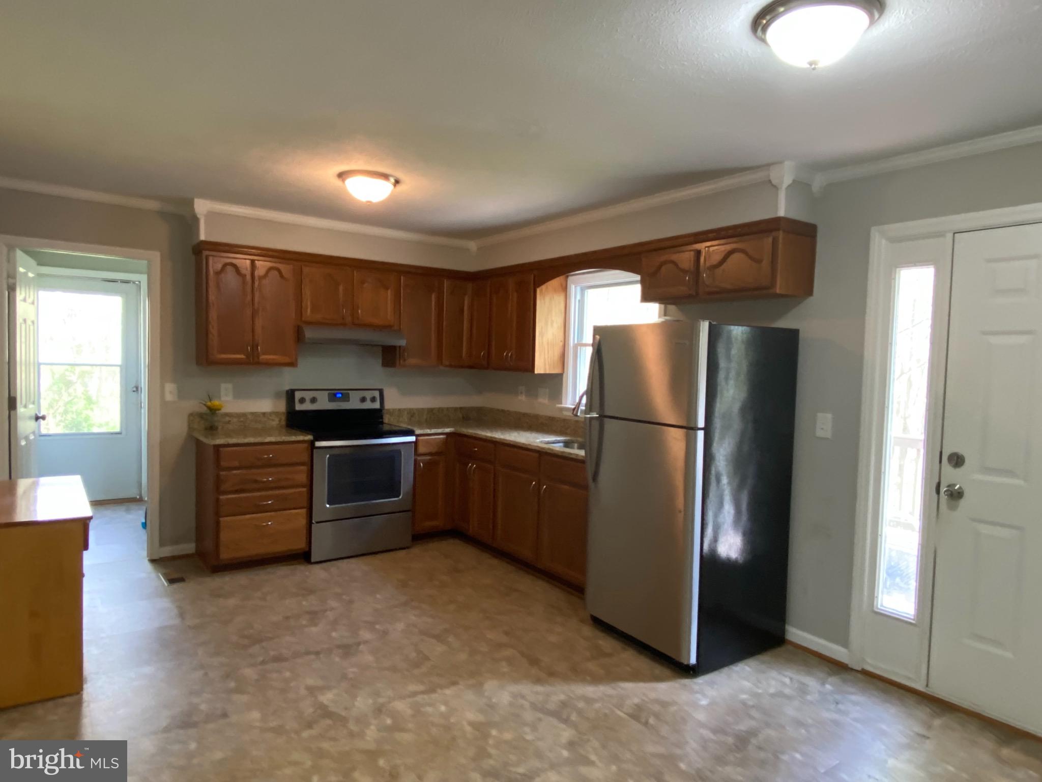 AMISSVILLE - Residential