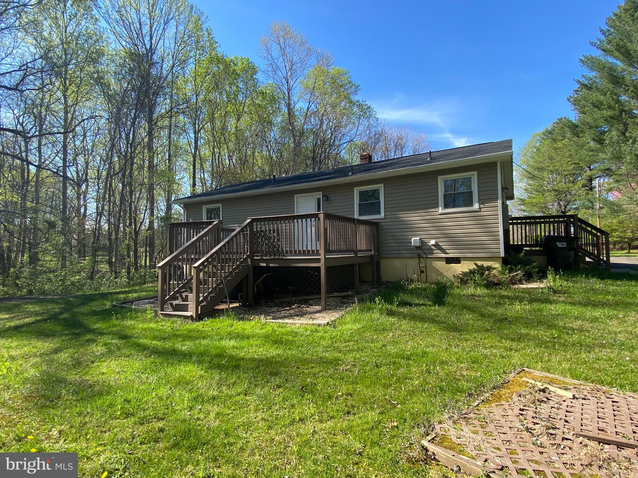 AMISSVILLE - Residential