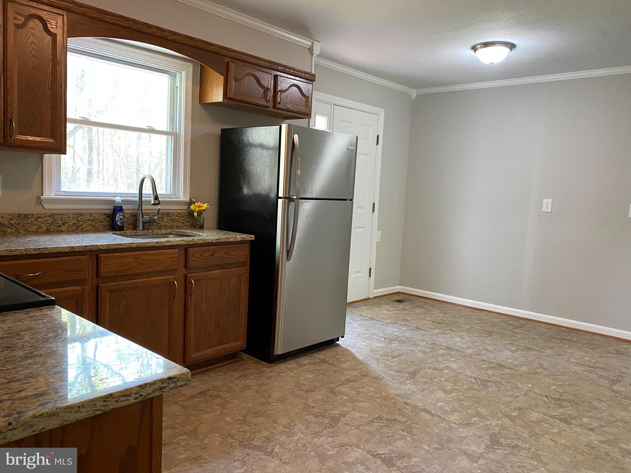 AMISSVILLE - Residential