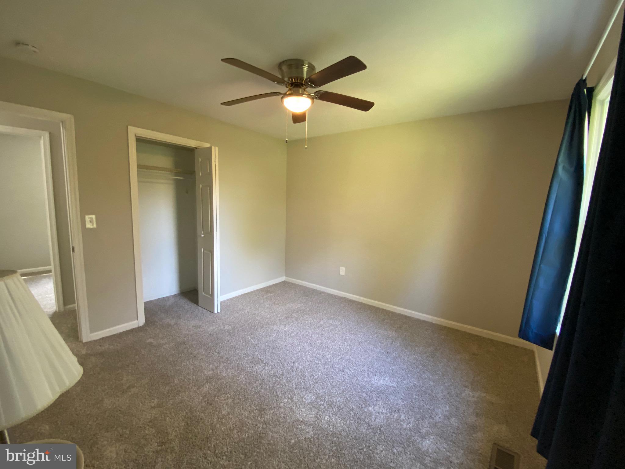 AMISSVILLE - Residential