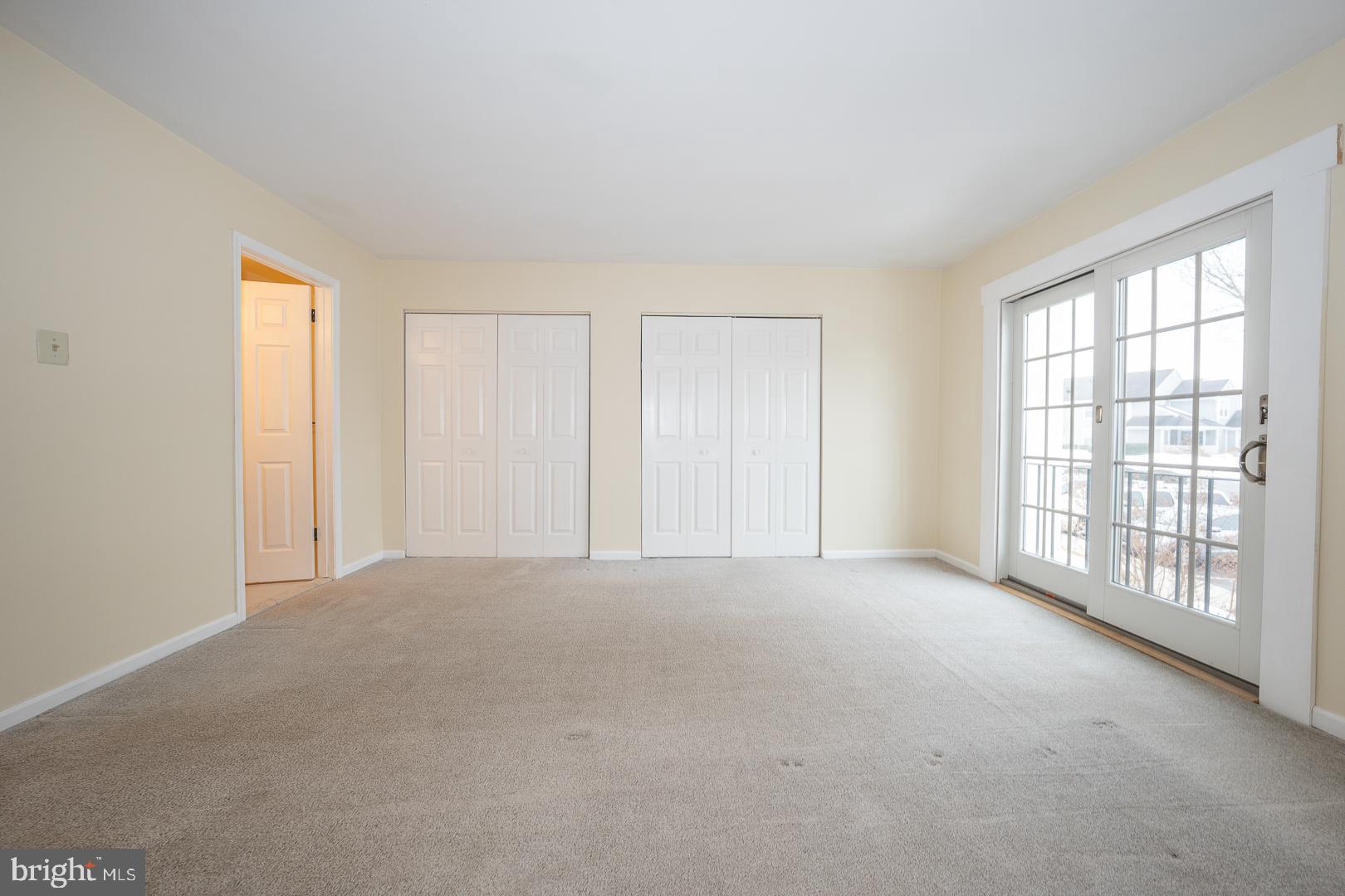 BRADFORD SQUARE - Residential