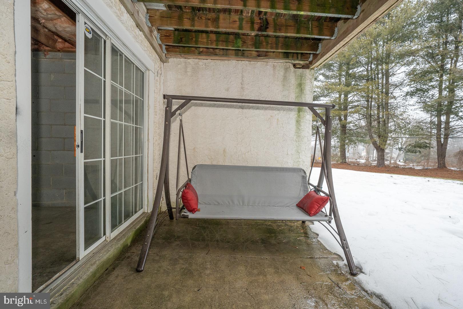 BRADFORD SQUARE - Residential