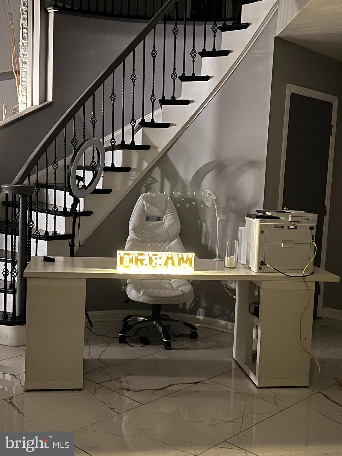 FEDERAL SPRINGS - Residential