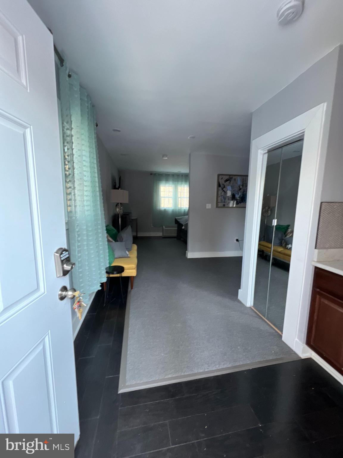 FEDERAL SPRINGS - Residential