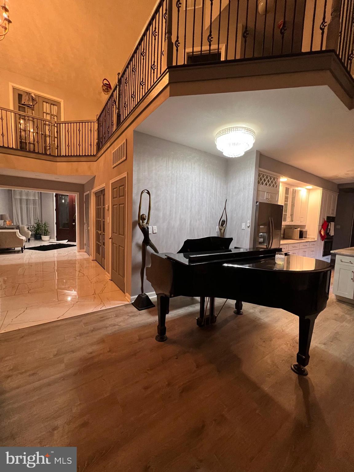 FEDERAL SPRINGS - Residential