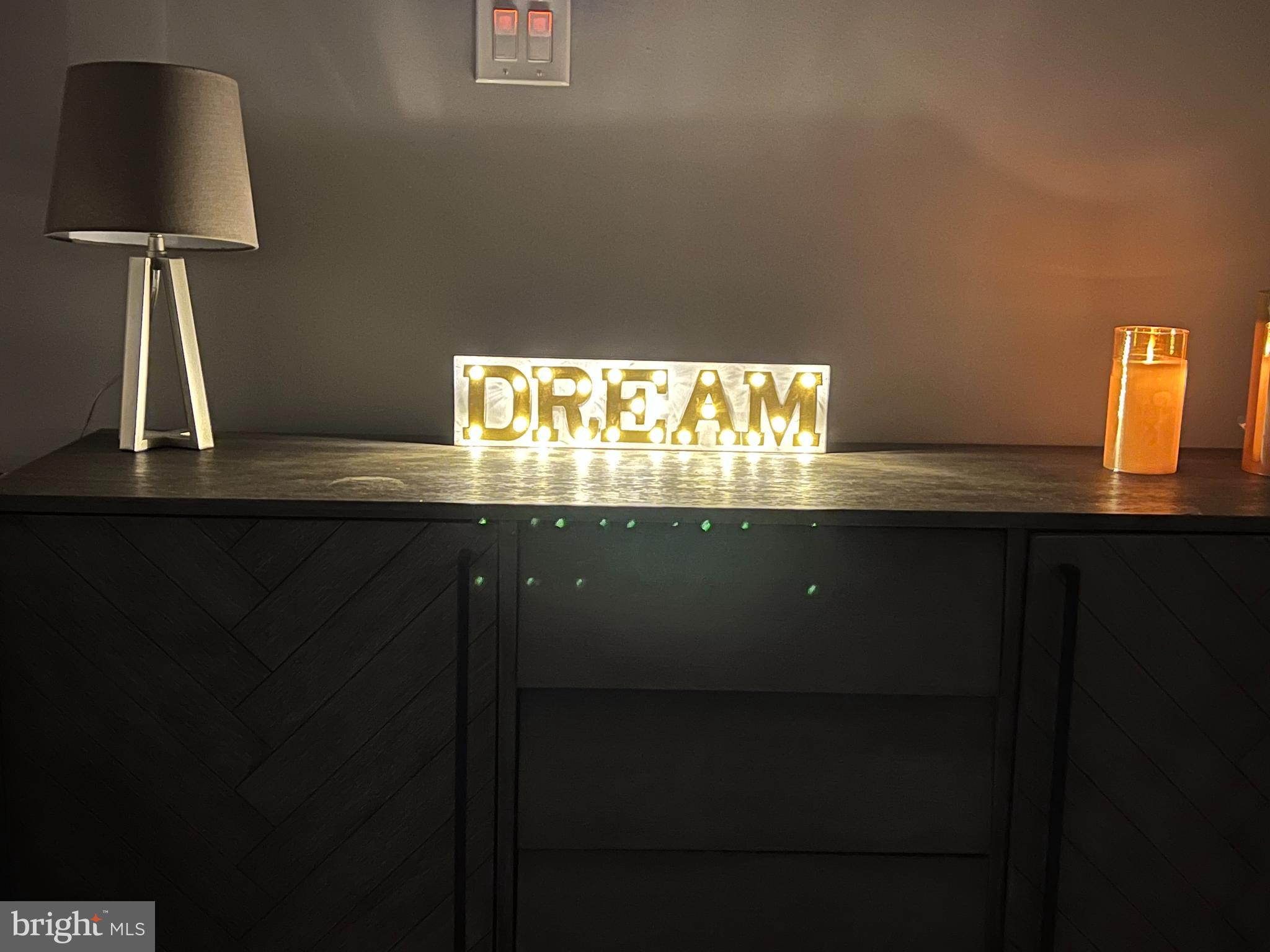 FEDERAL SPRINGS - Residential