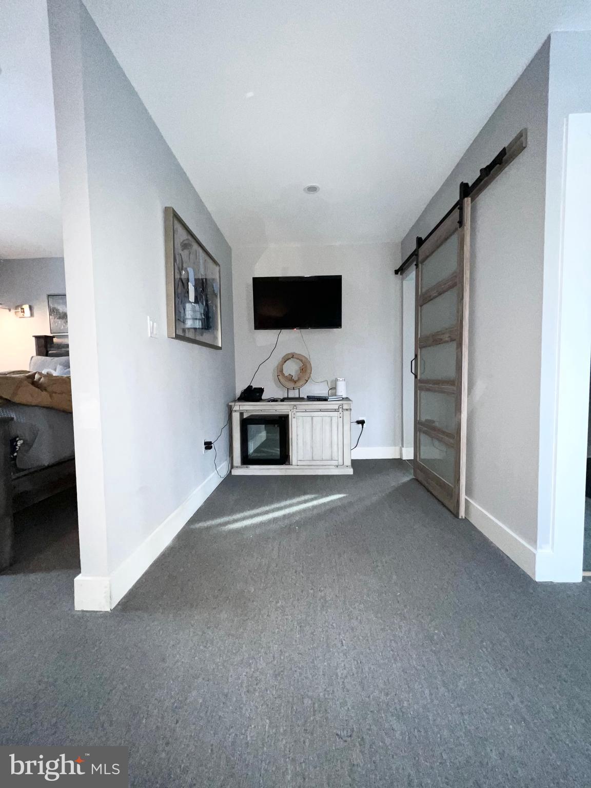 FEDERAL SPRINGS - Residential