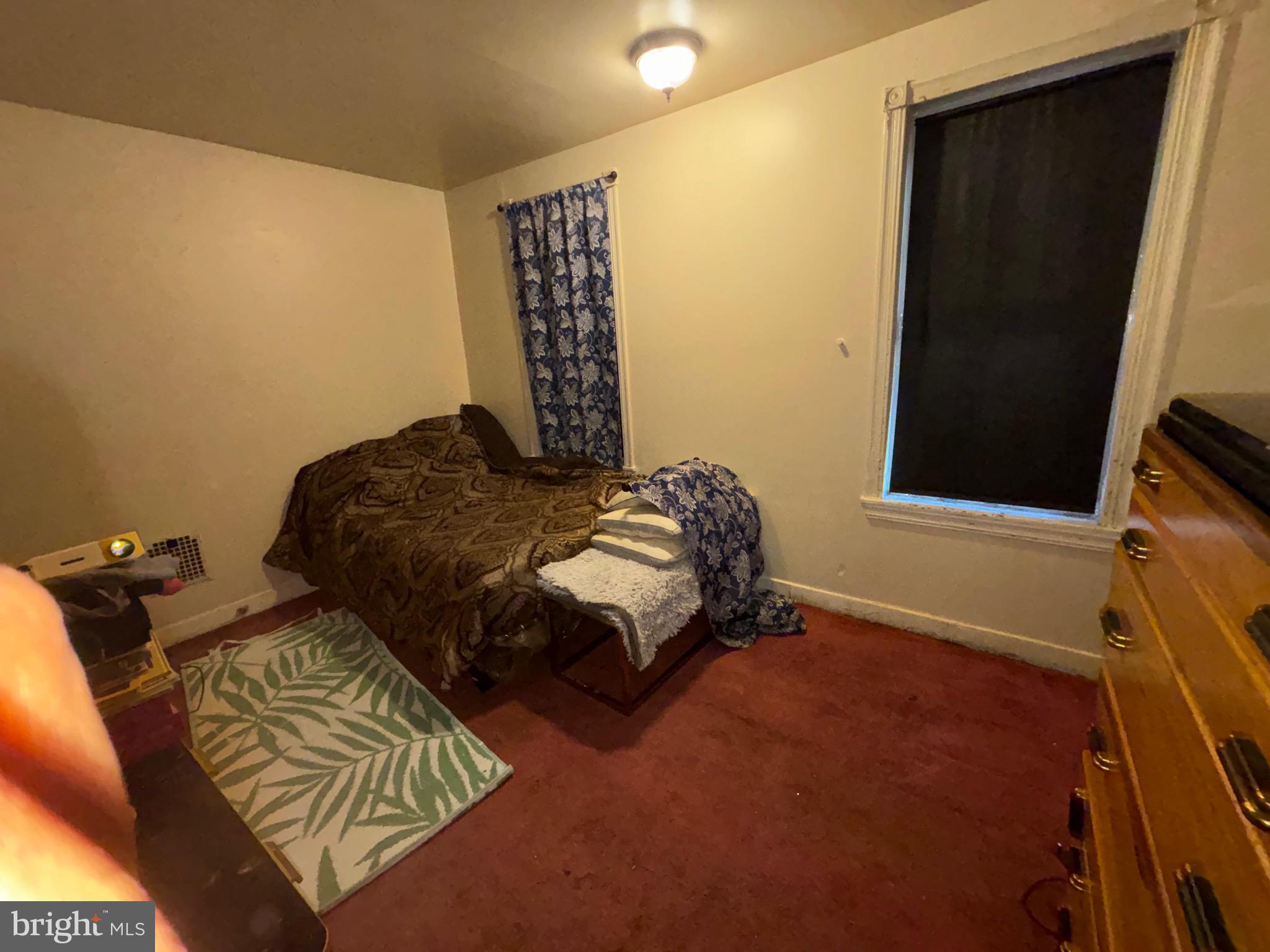 PHILADELPHIA (NORTHWEST) - Residential