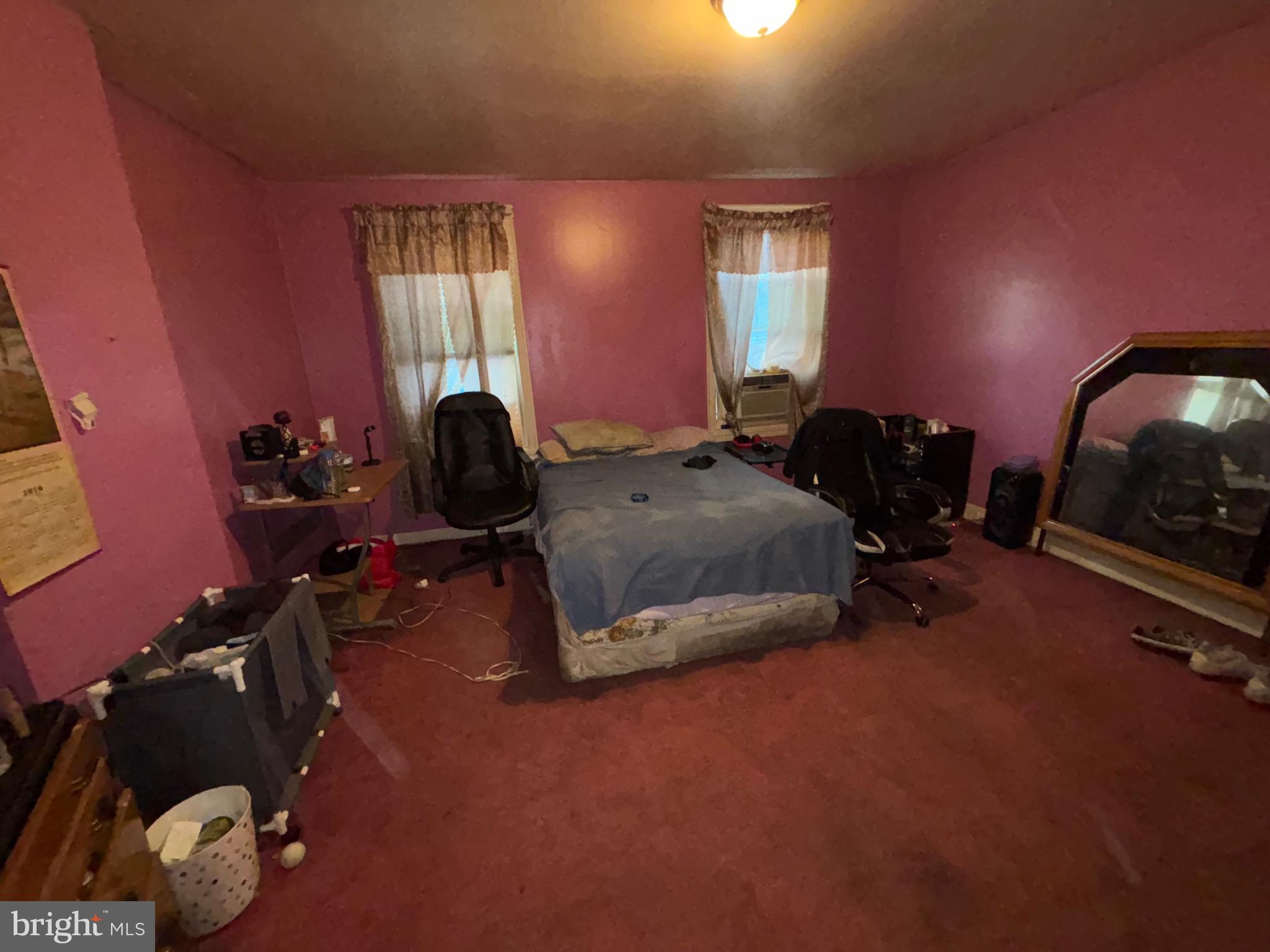 PHILADELPHIA (NORTHWEST) - Residential