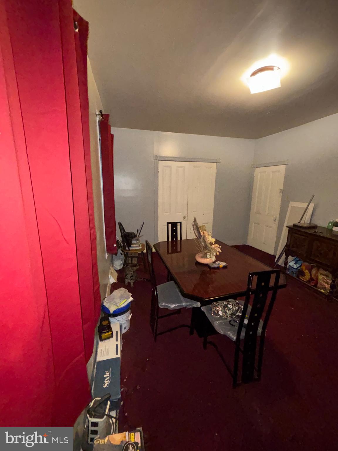 PHILADELPHIA (NORTHWEST) - Residential