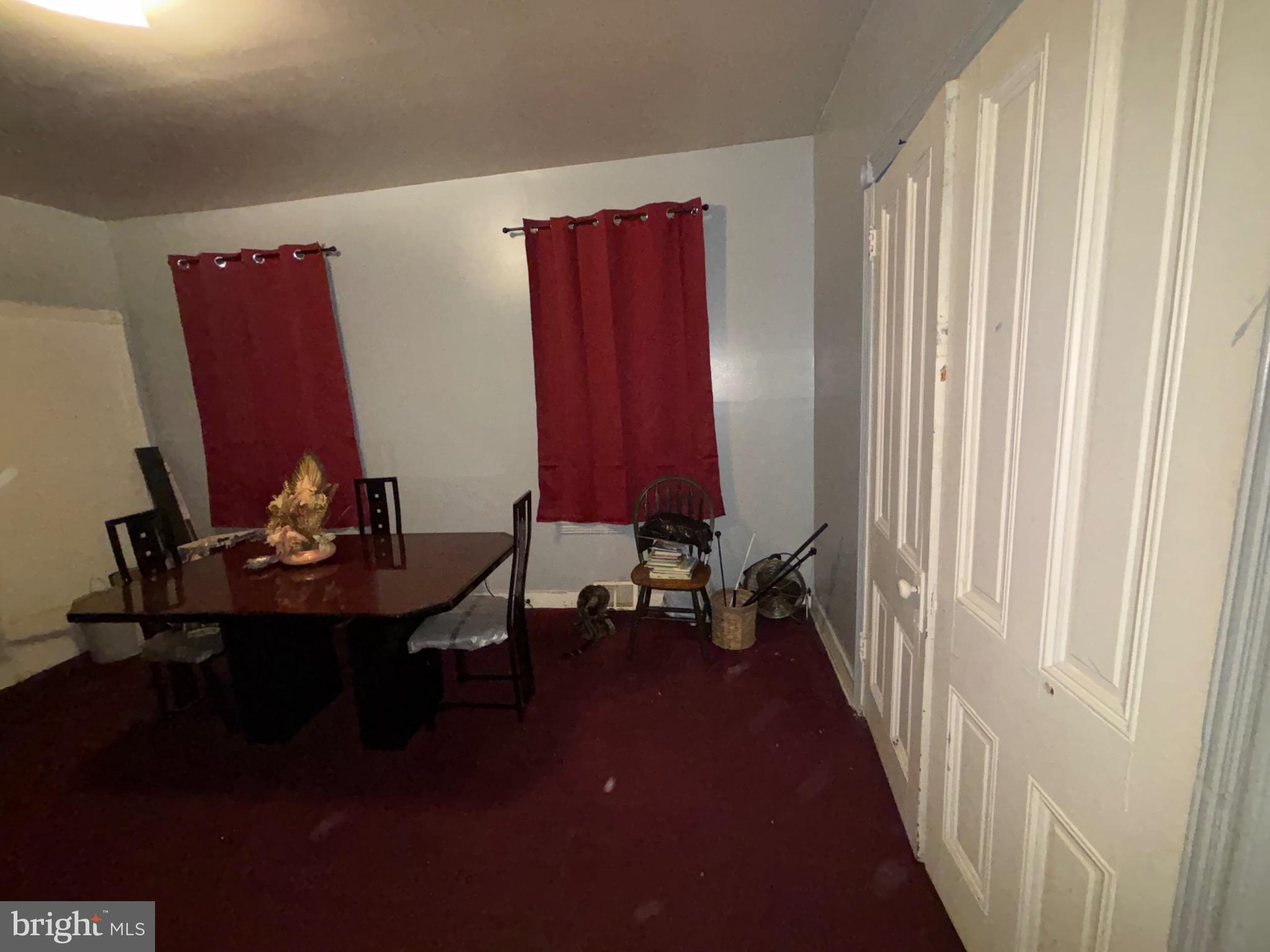 PHILADELPHIA (NORTHWEST) - Residential