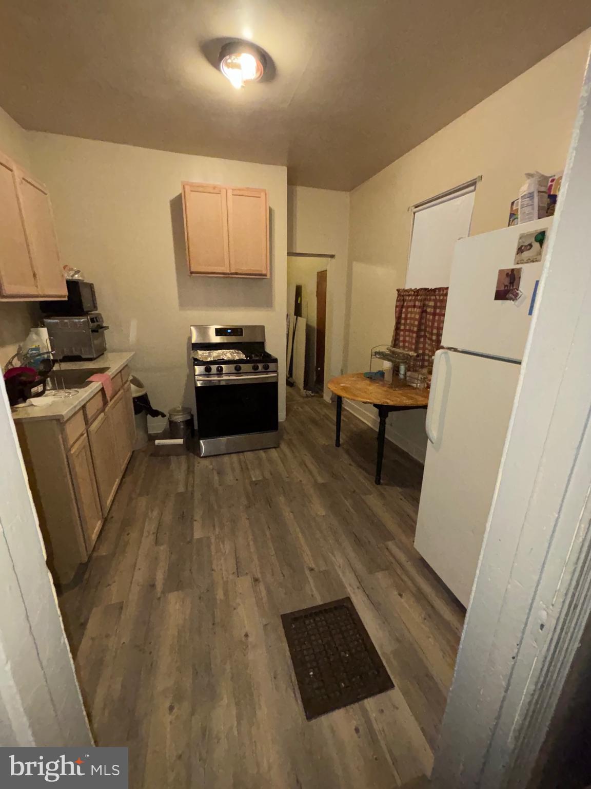PHILADELPHIA (NORTHWEST) - Residential