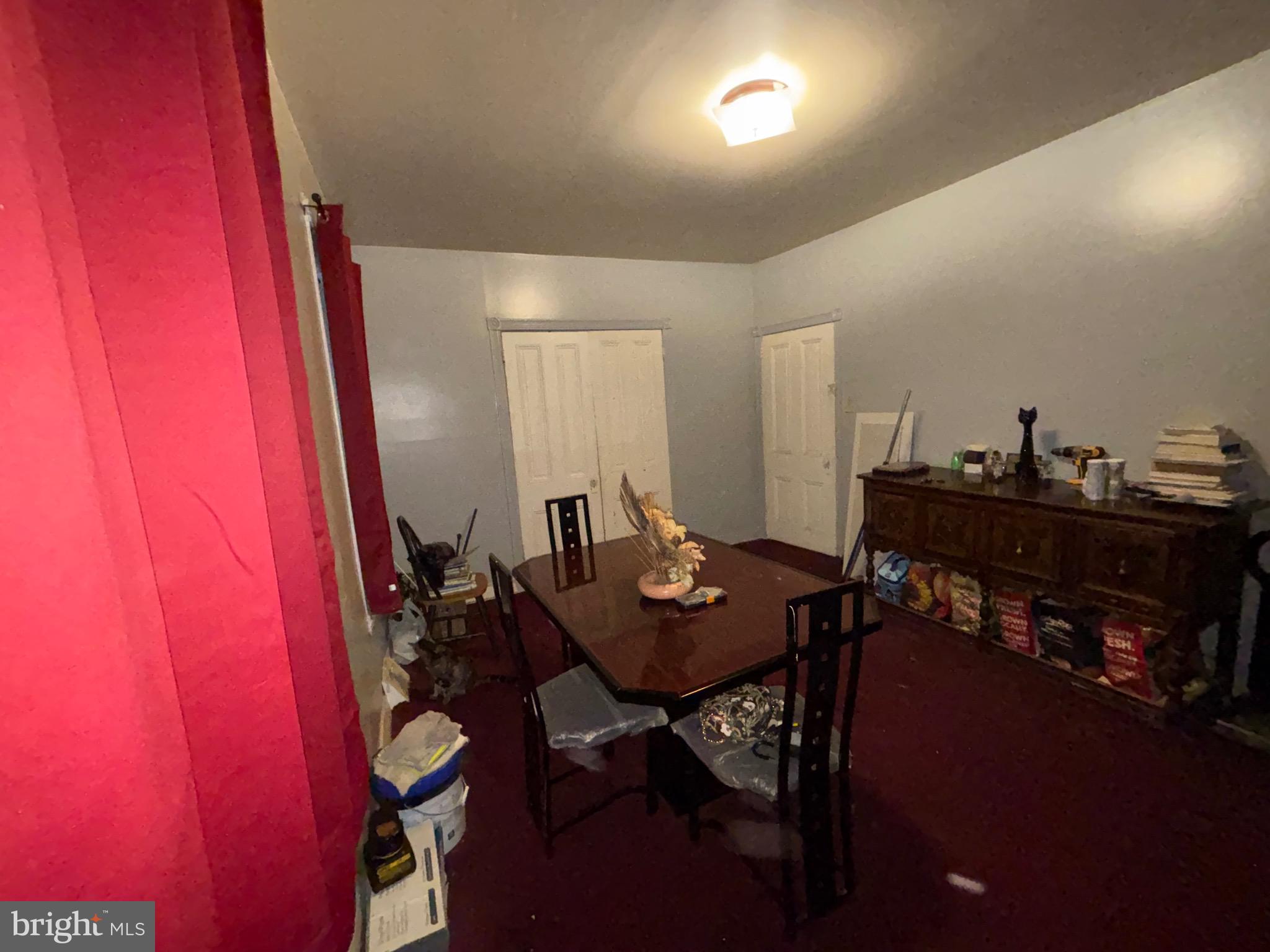 PHILADELPHIA (NORTHWEST) - Residential