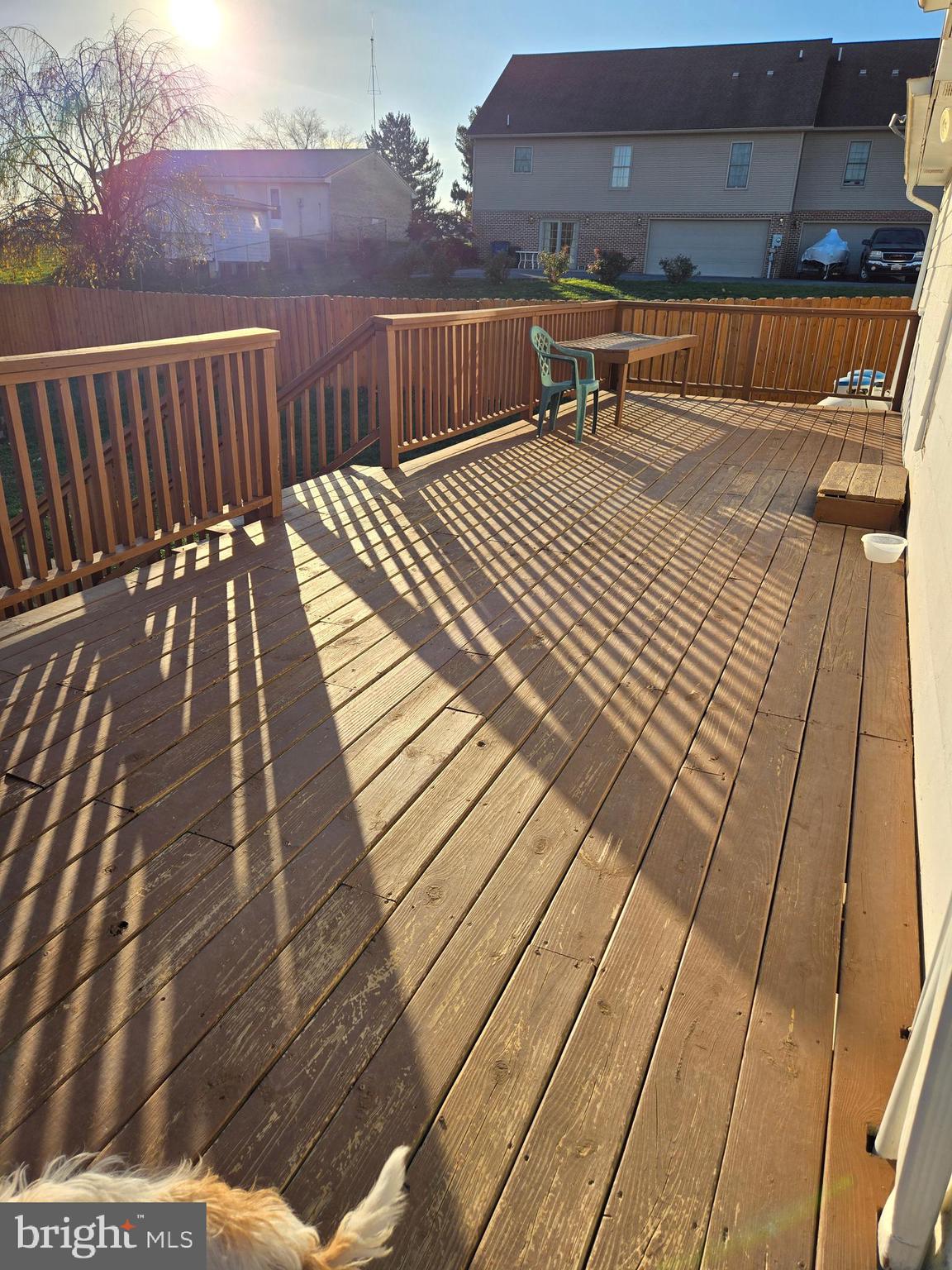 MAUGANSVILLE - Residential