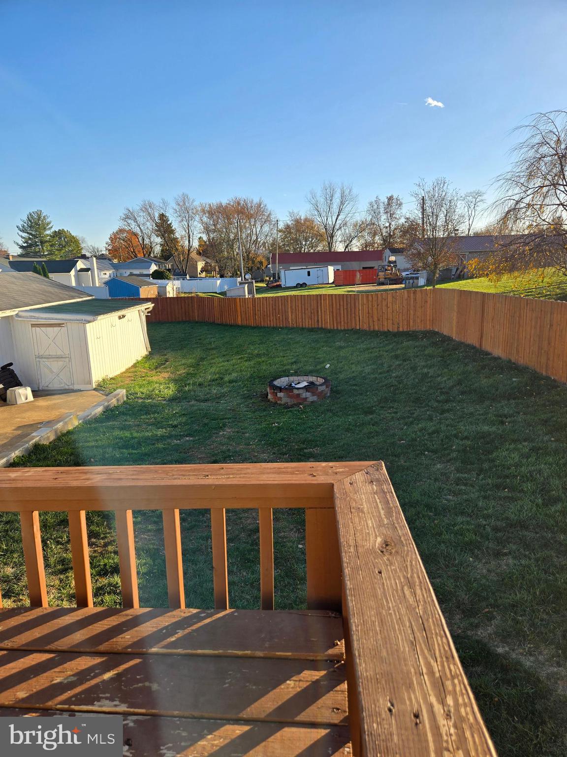 MAUGANSVILLE - Residential