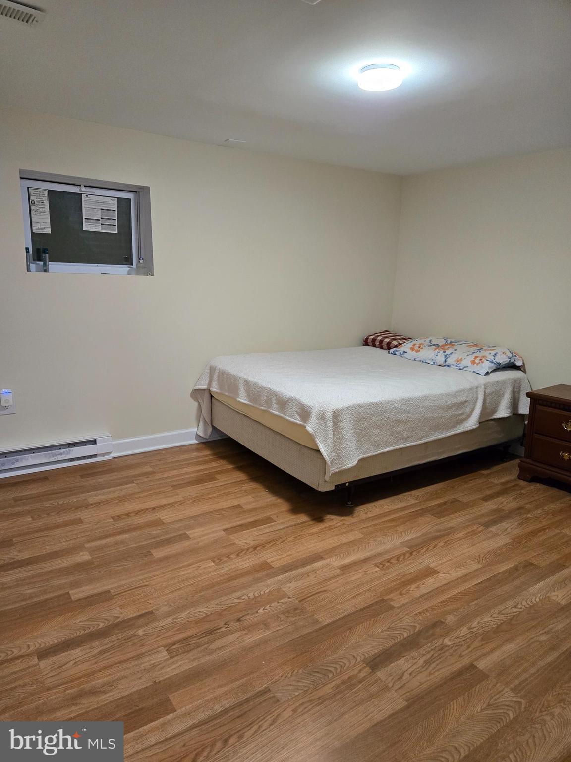 MAUGANSVILLE - Residential