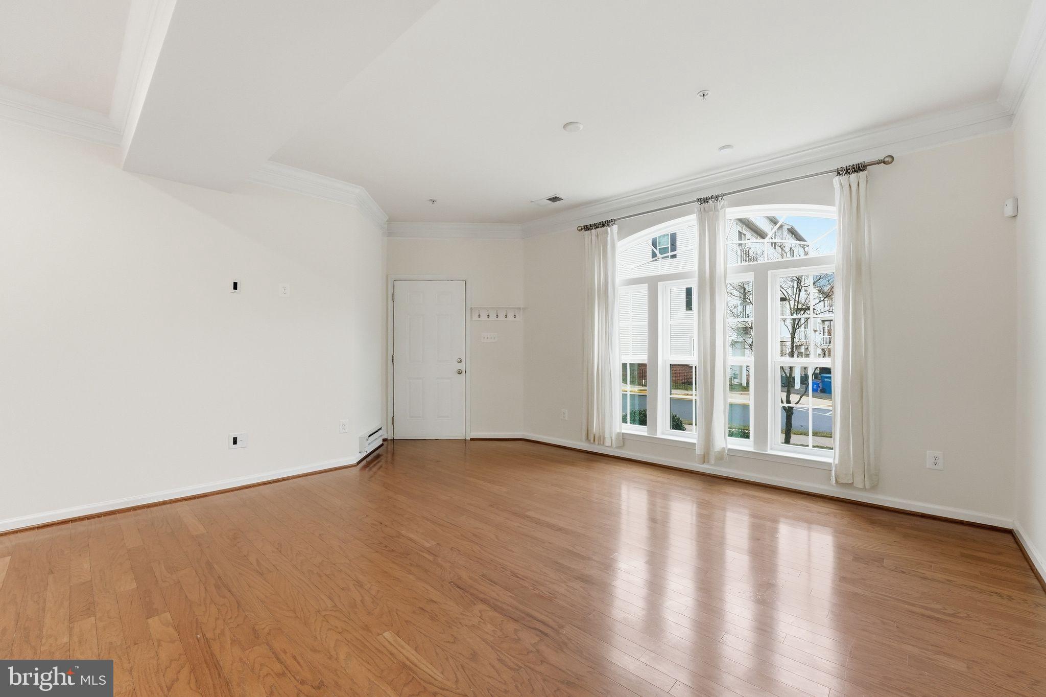 SOMERSET CONDO - Residential