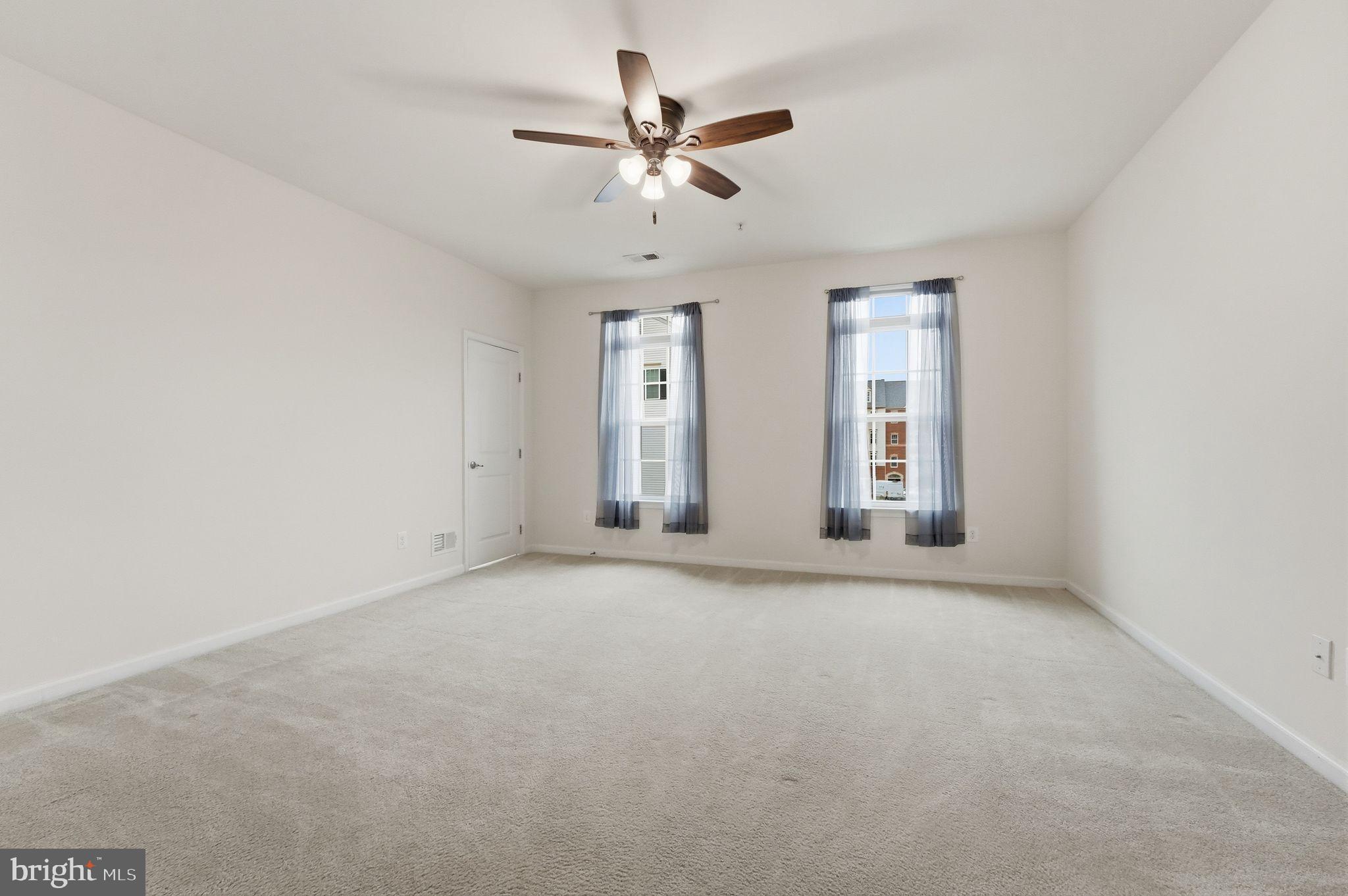 SOMERSET CONDO - Residential