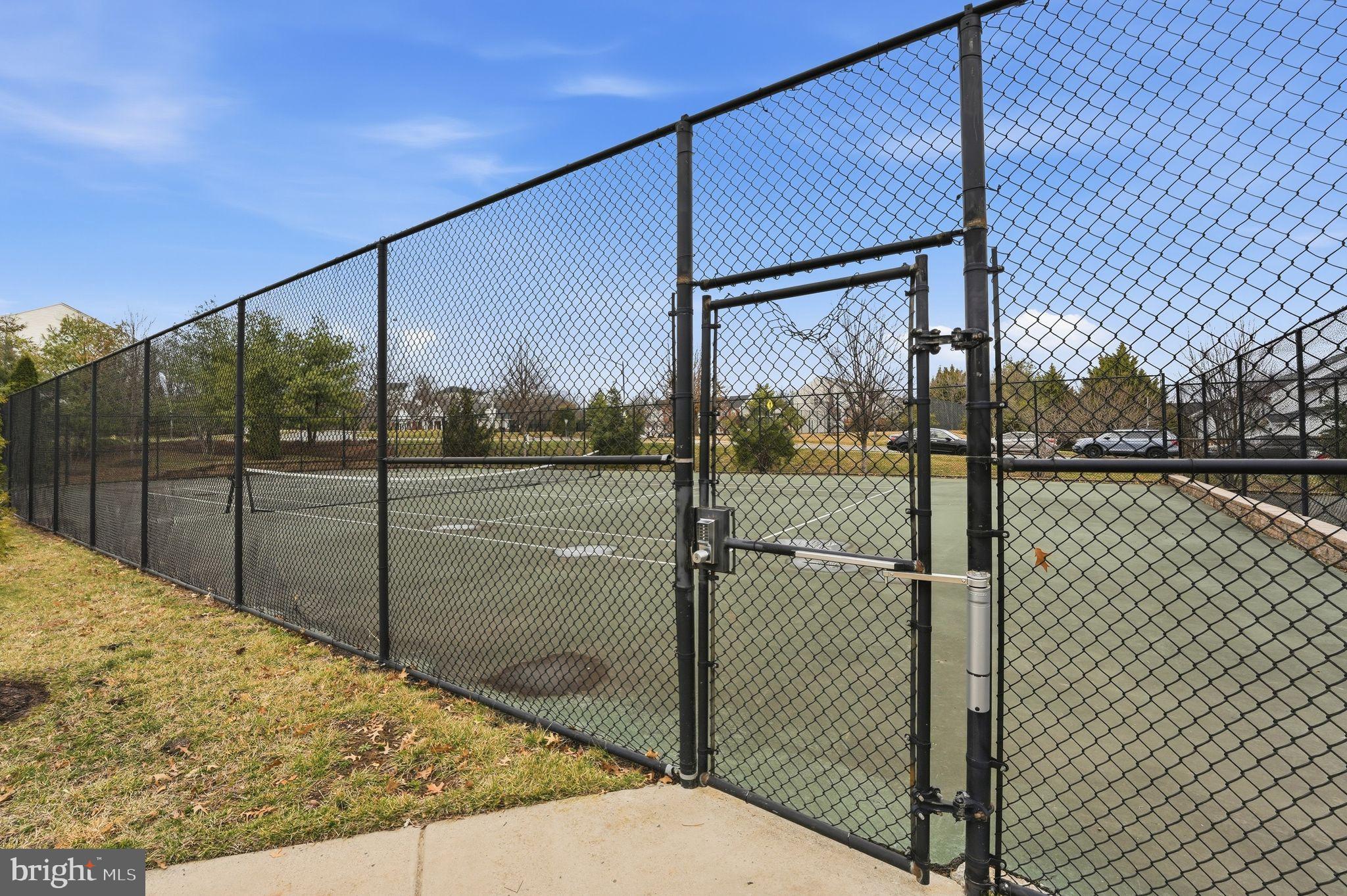 SOMERSET CONDO - Residential