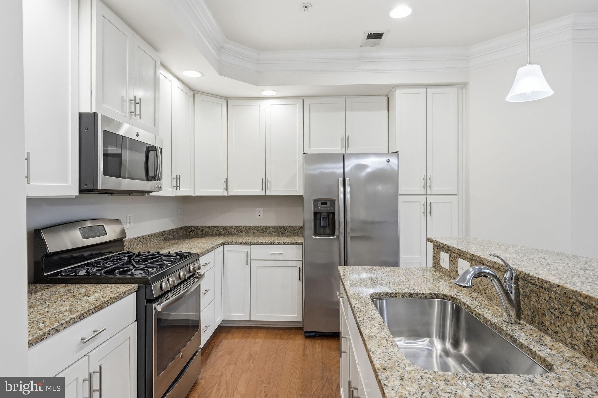 SOMERSET CONDO - Residential