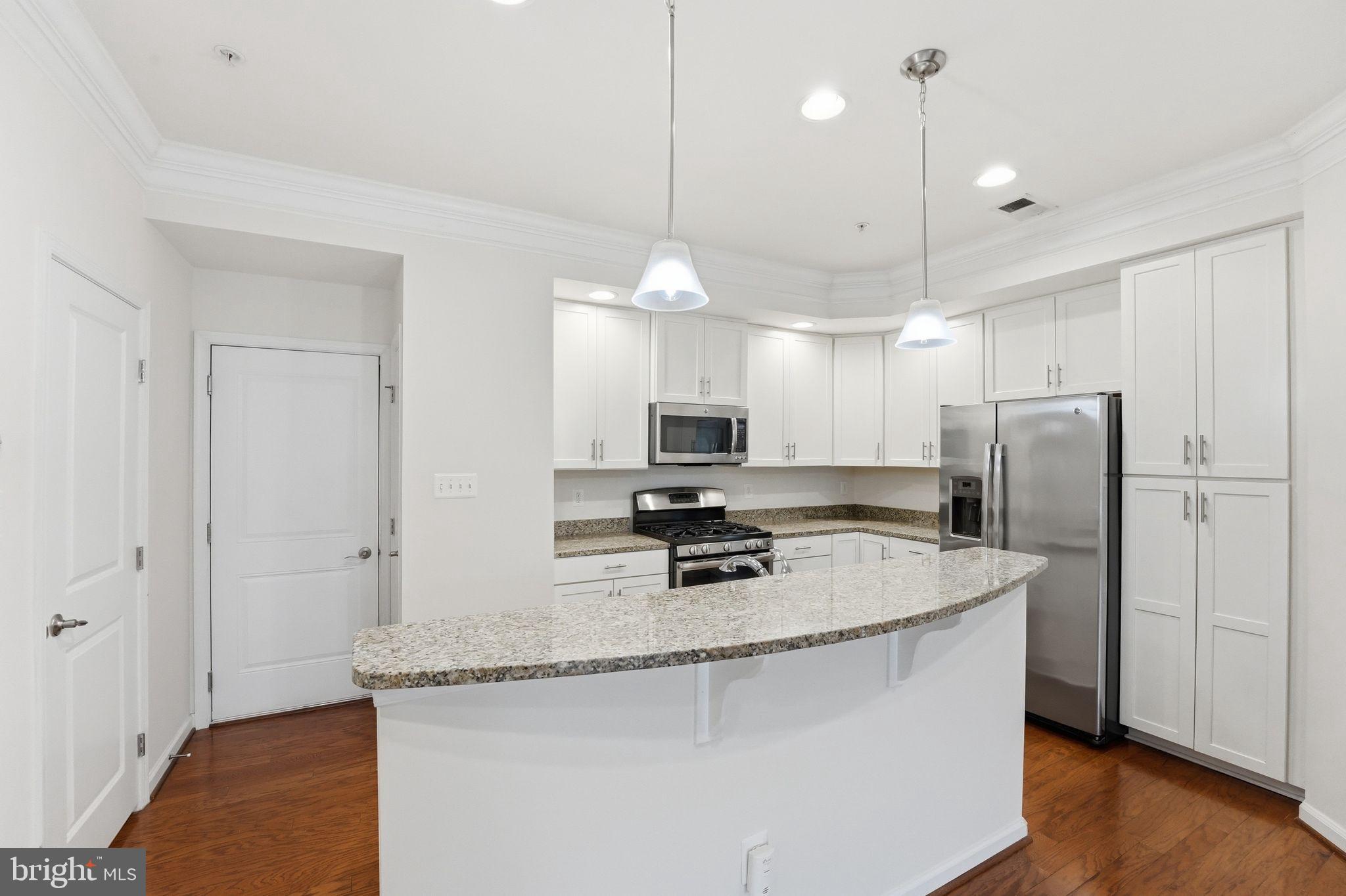 SOMERSET CONDO - Residential