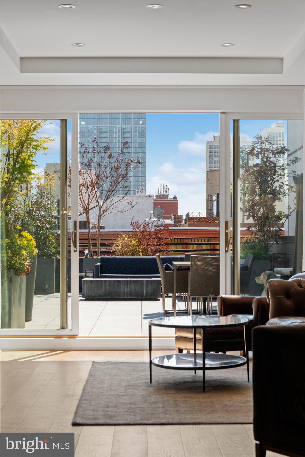 OLD CITY - Residential