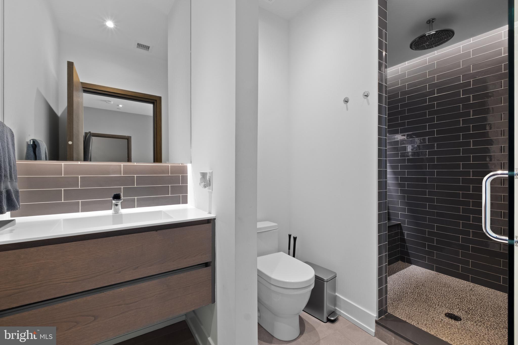 OLD CITY - Residential