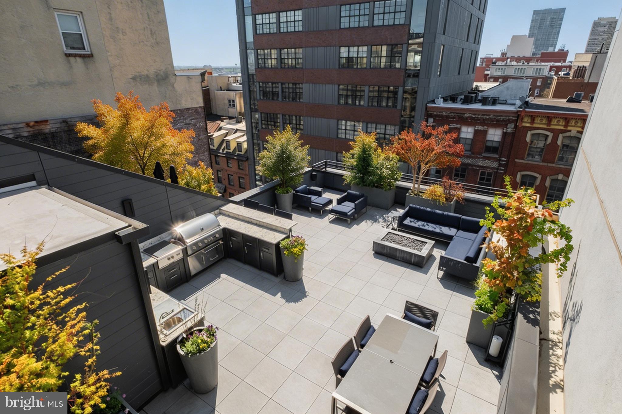 OLD CITY - Residential