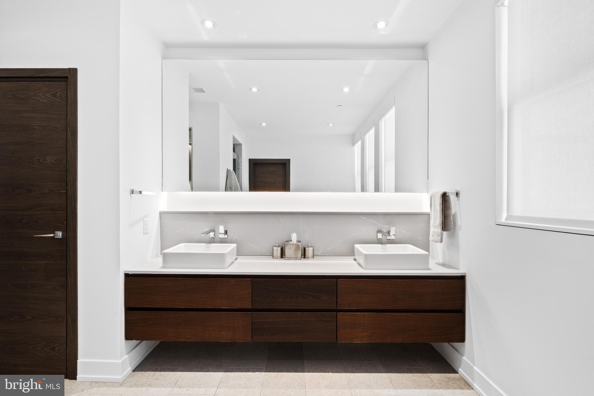 OLD CITY - Residential