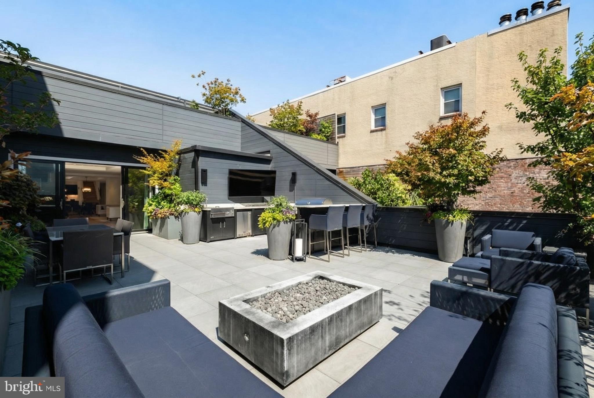 OLD CITY - Residential