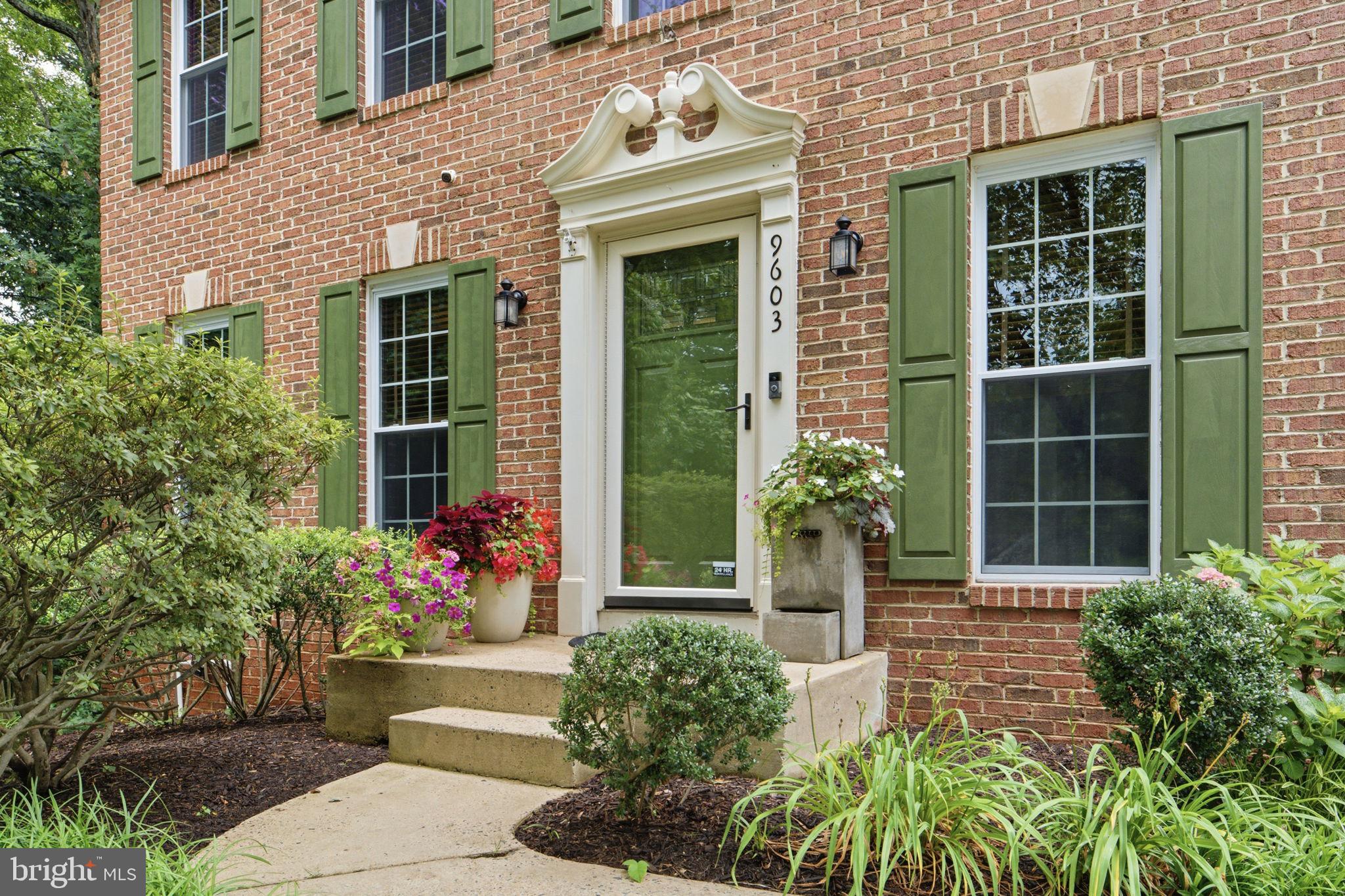 9603 PEONY COURT