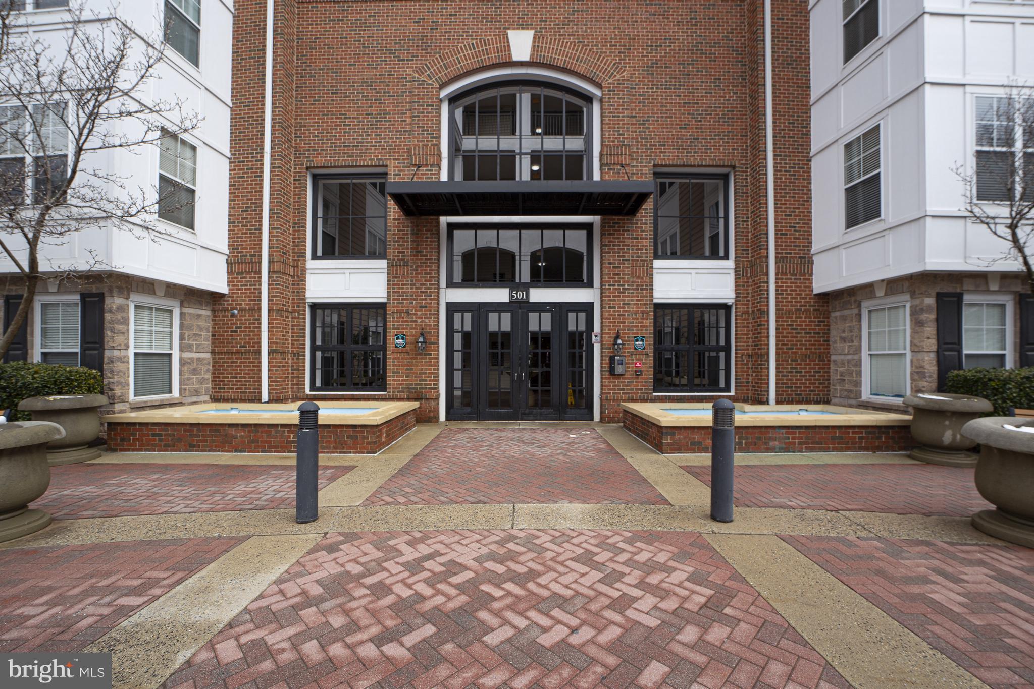 501 HUNGERFORD DRIVE 257