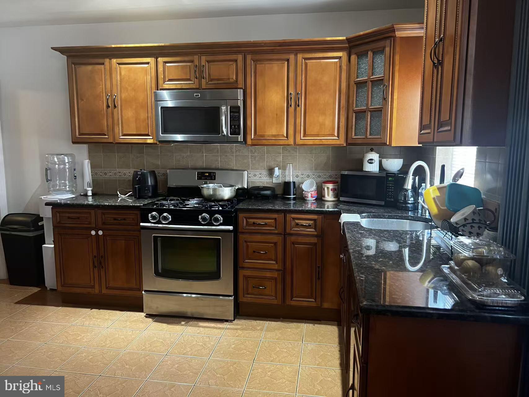 MAYFAIR - Residential