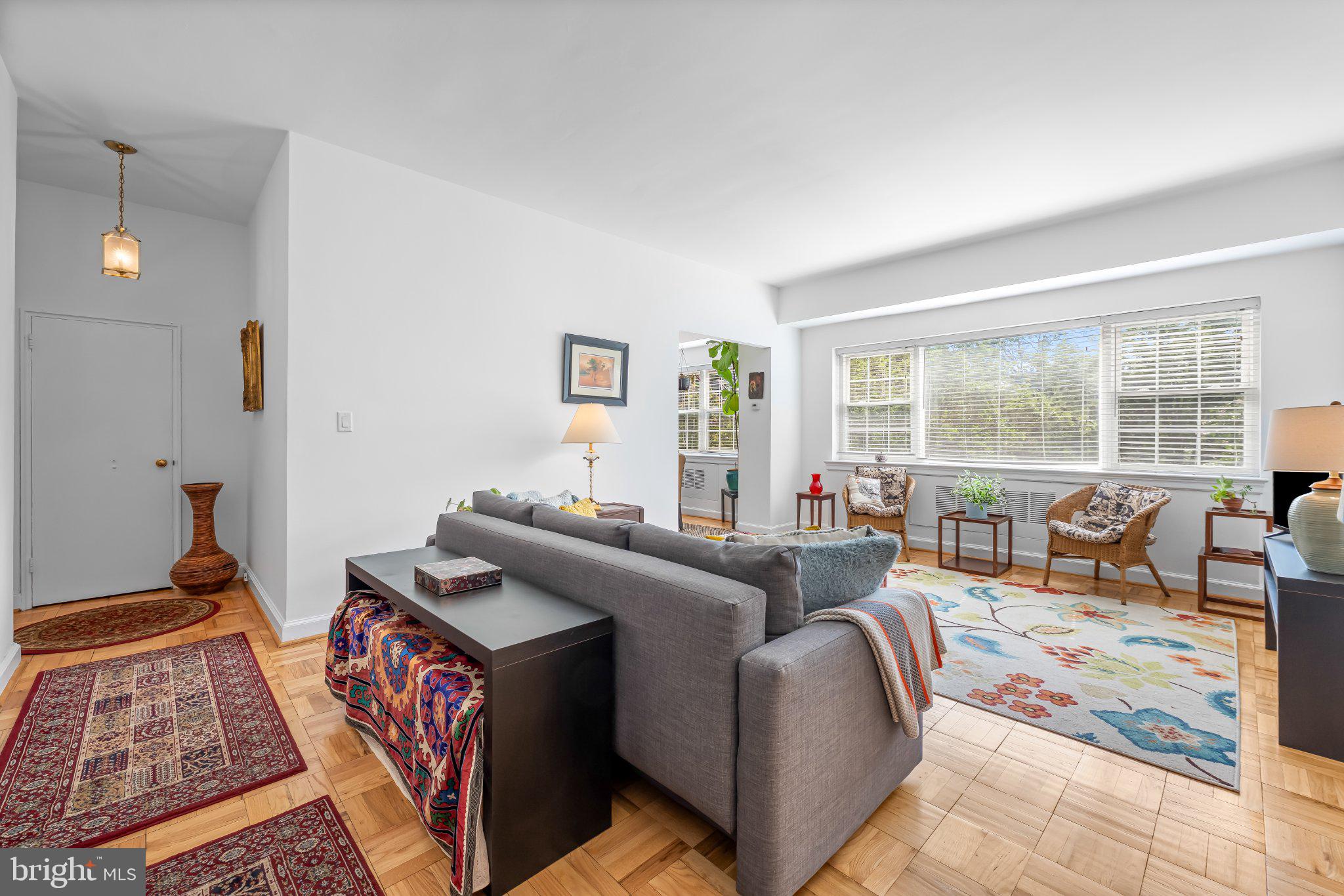 3601 GREENWAY 207