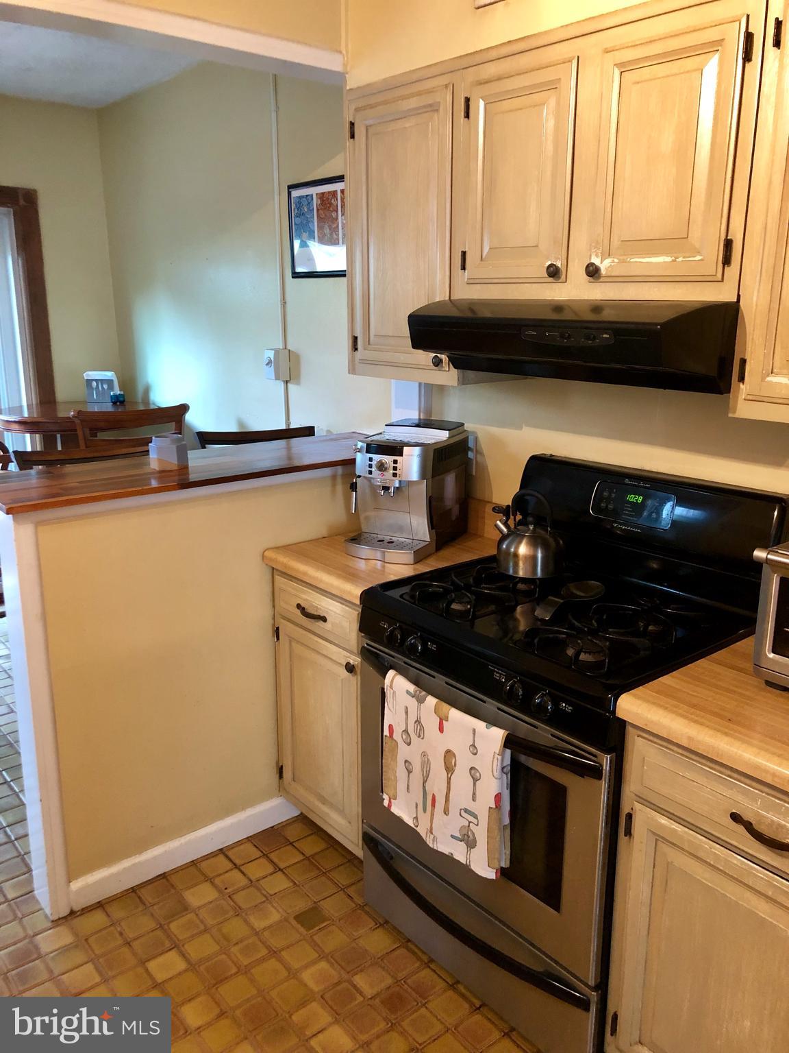 FEDERAL HILL HISTORIC DISTRICT - Residential Lease