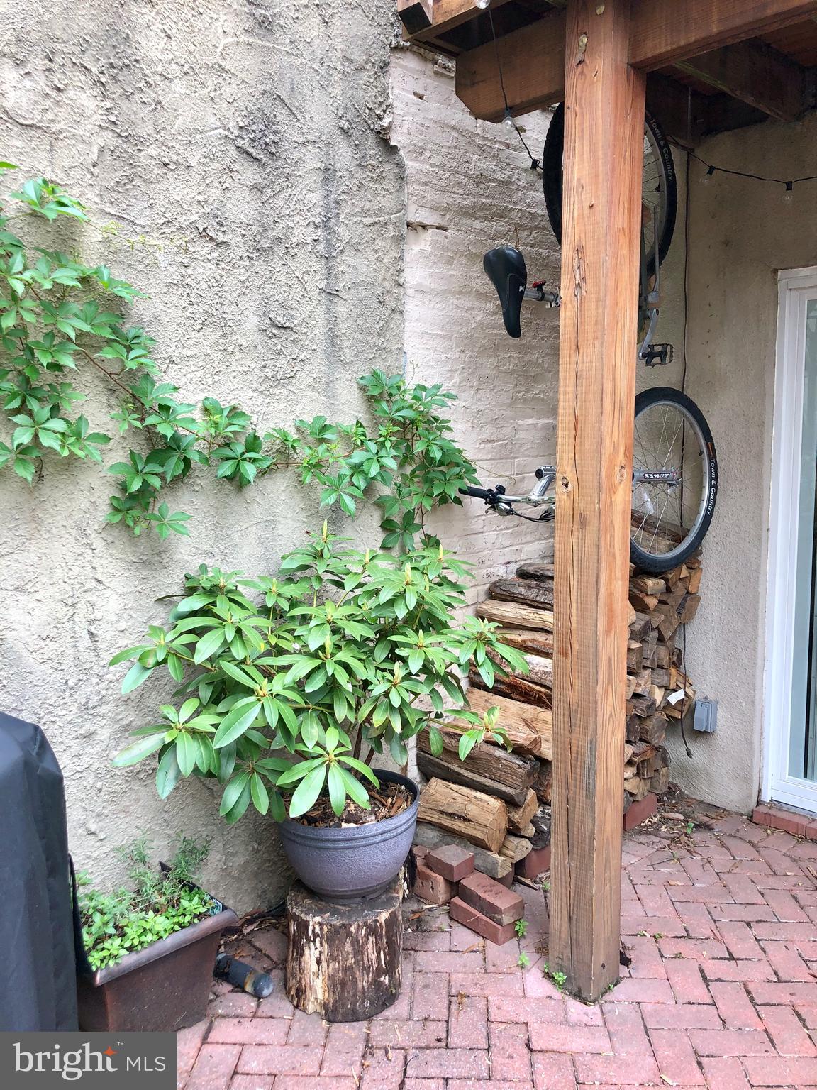 FEDERAL HILL HISTORIC DISTRICT - Residential Lease