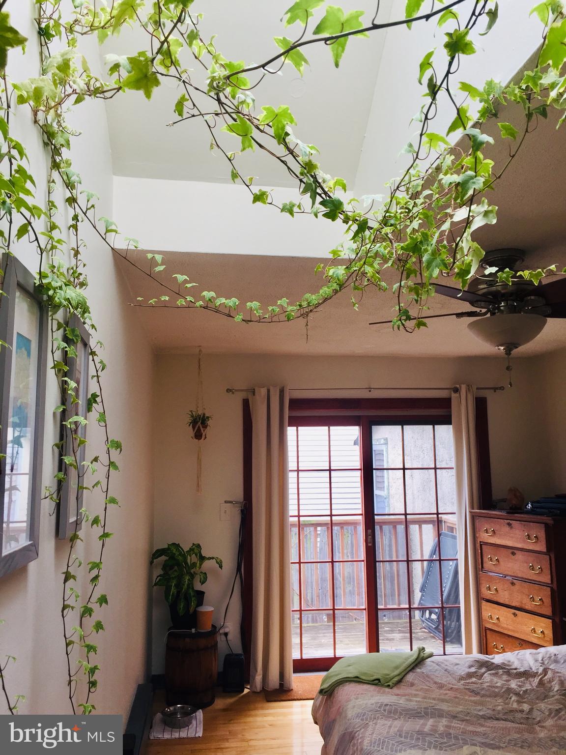 FEDERAL HILL HISTORIC DISTRICT - Residential Lease