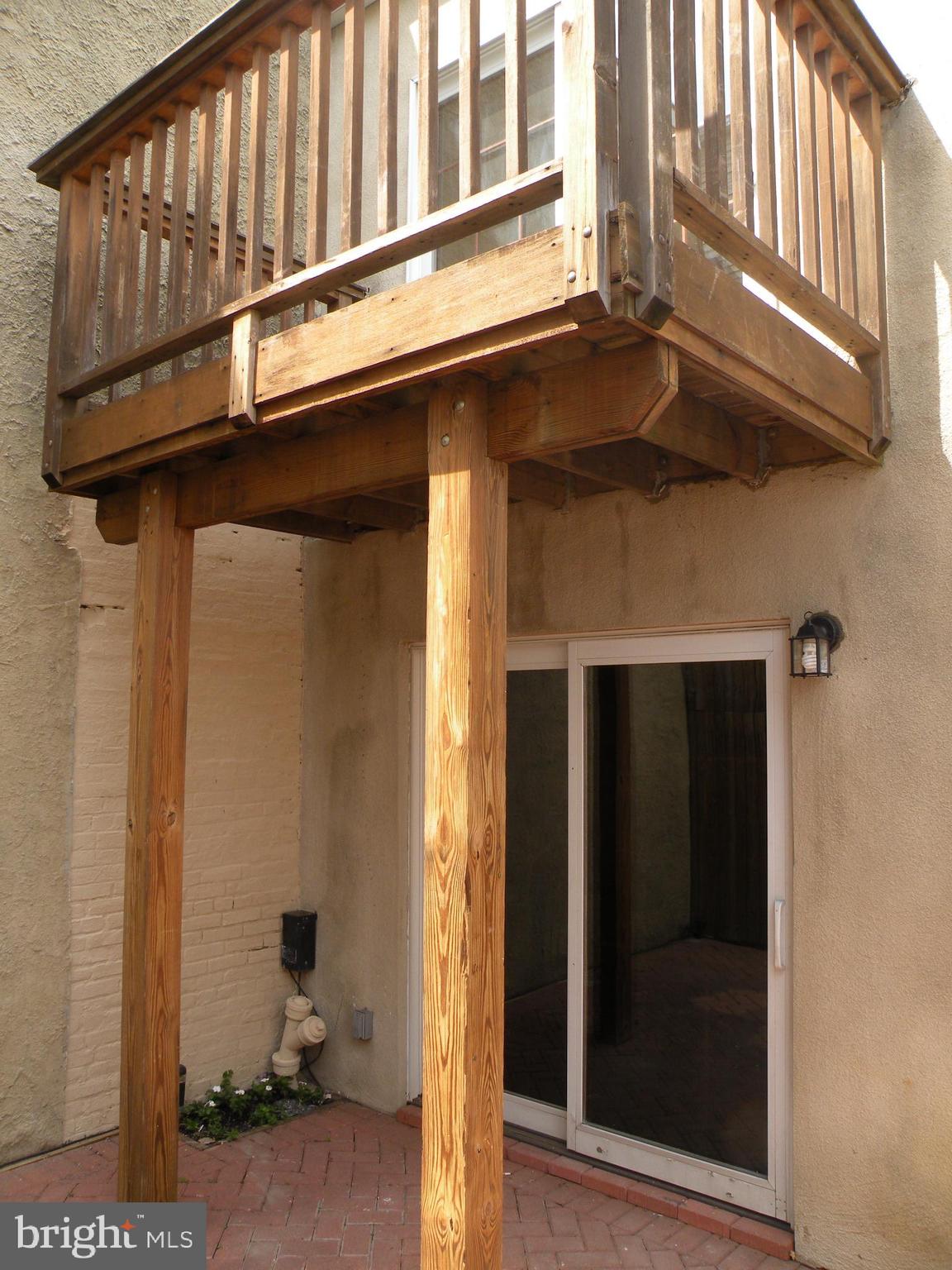 FEDERAL HILL HISTORIC DISTRICT - Residential Lease