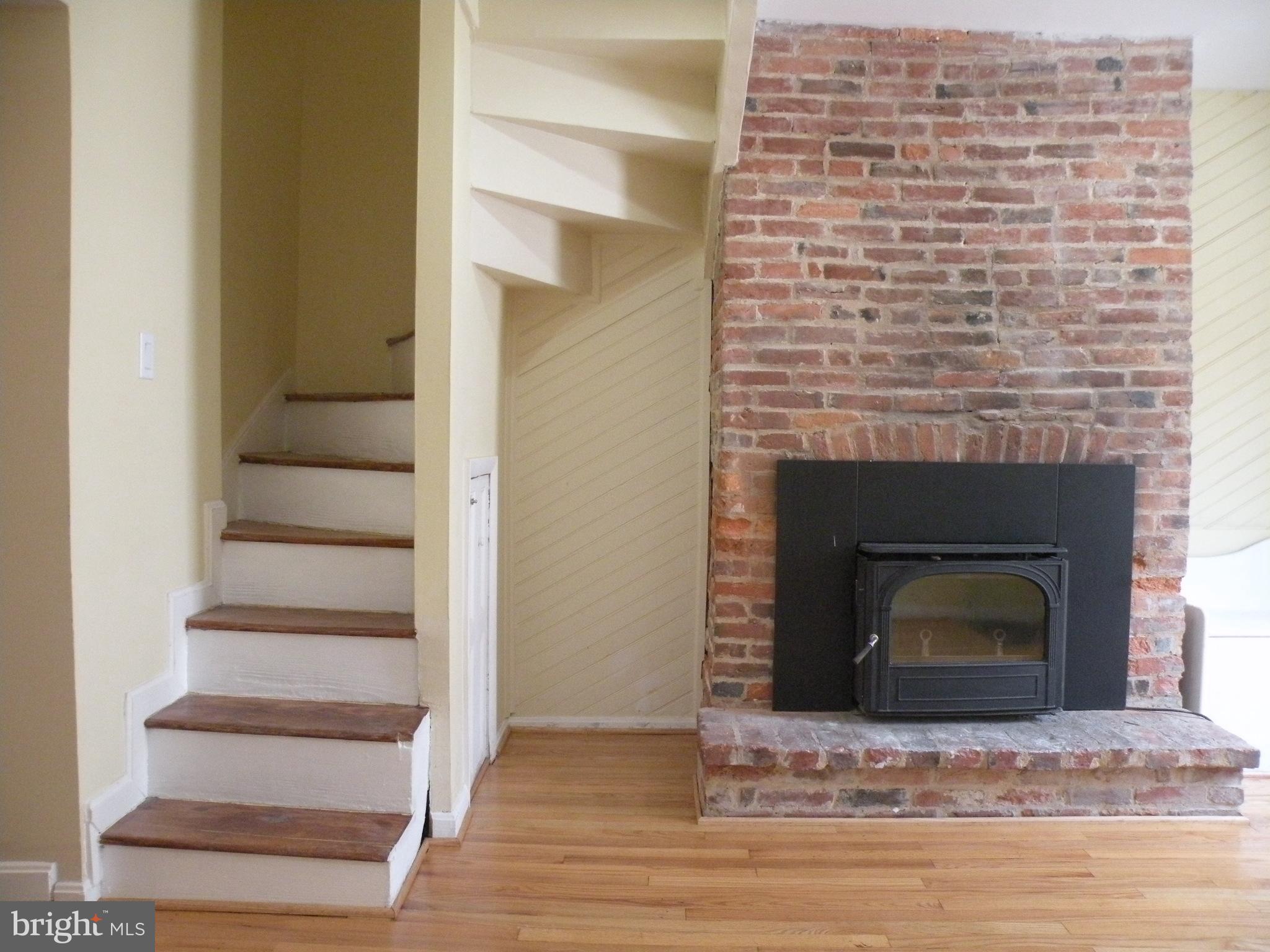 FEDERAL HILL HISTORIC DISTRICT - Residential Lease