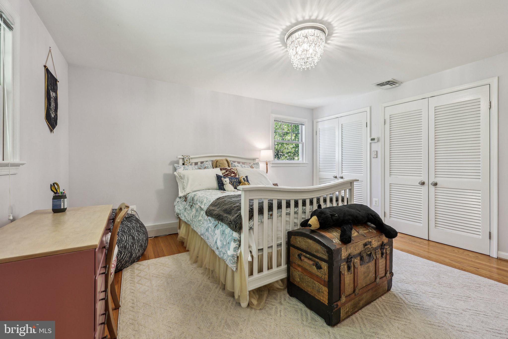 LORCOM GROVE - Residential