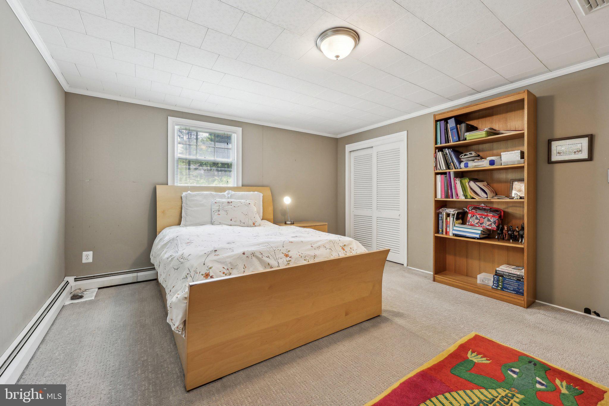 LORCOM GROVE - Residential